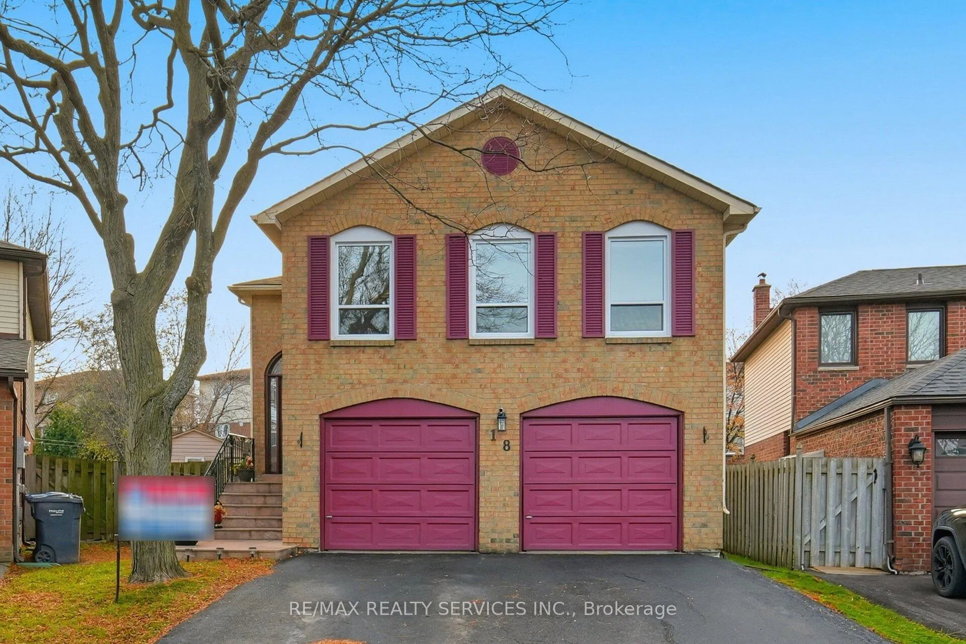 Front of 18 Myna Court