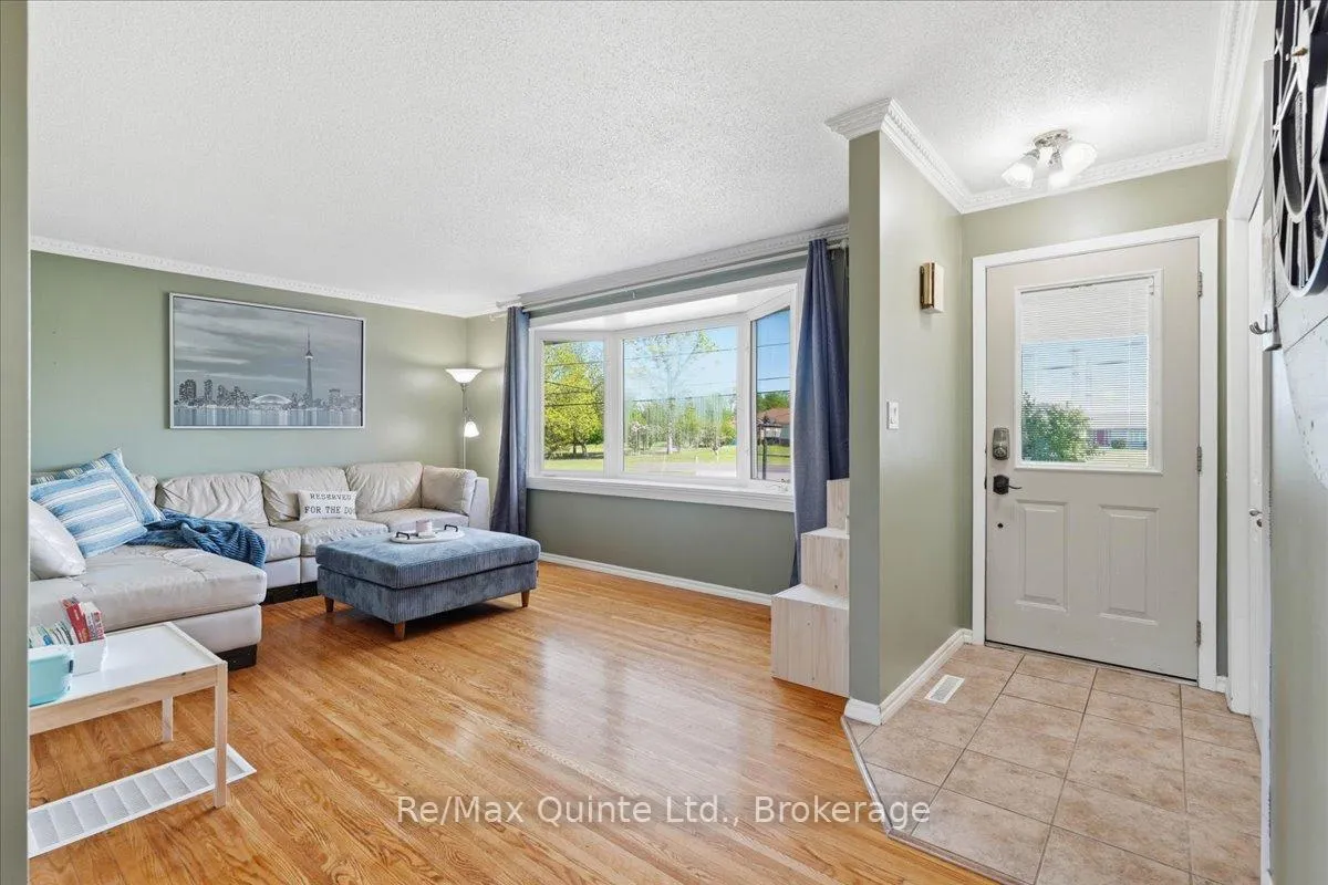 Photo 4 of 745 Harmony Road, Belleville, Thurlow Ward — HOMEH