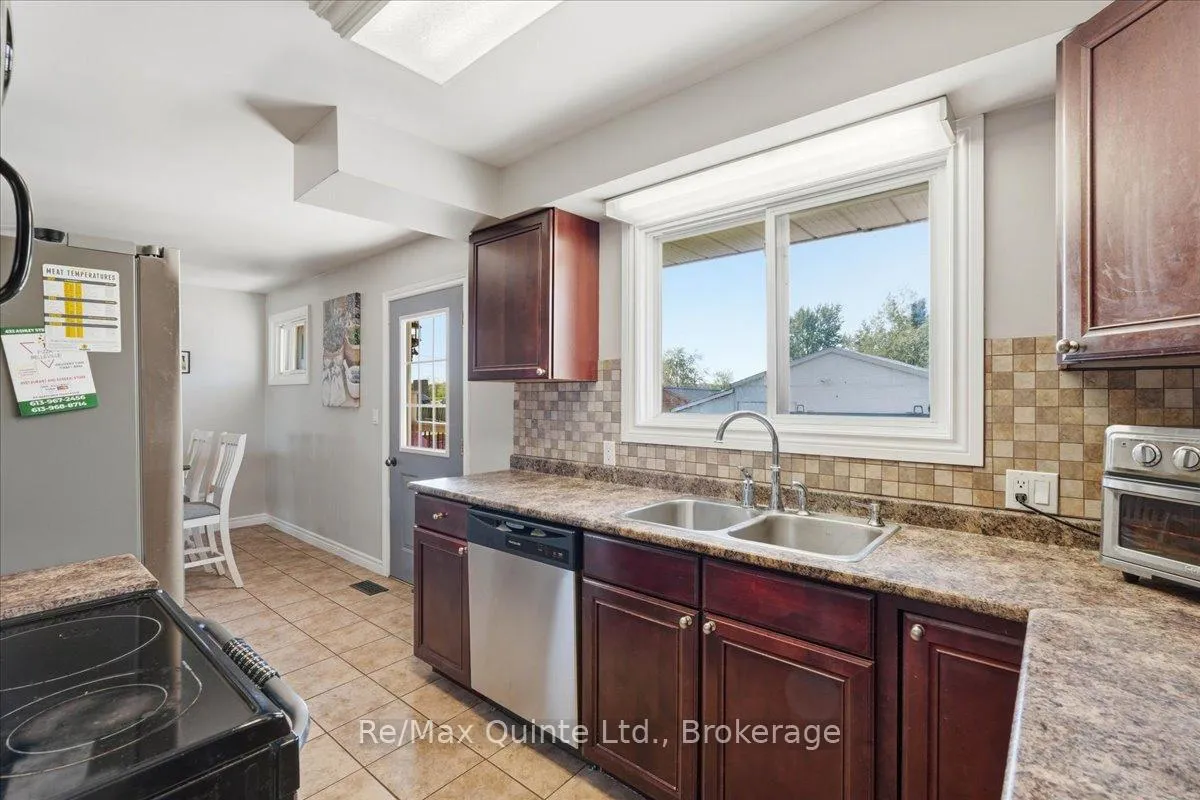 Photo 11 of 745 Harmony Road, Belleville, Thurlow Ward — HOMEH