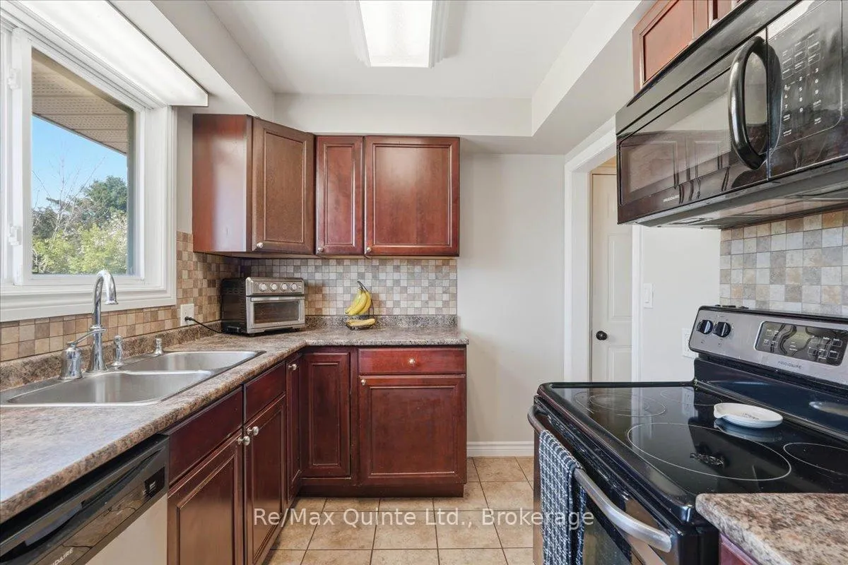 Photo 12 of 745 Harmony Road, Belleville, Thurlow Ward — HOMEH