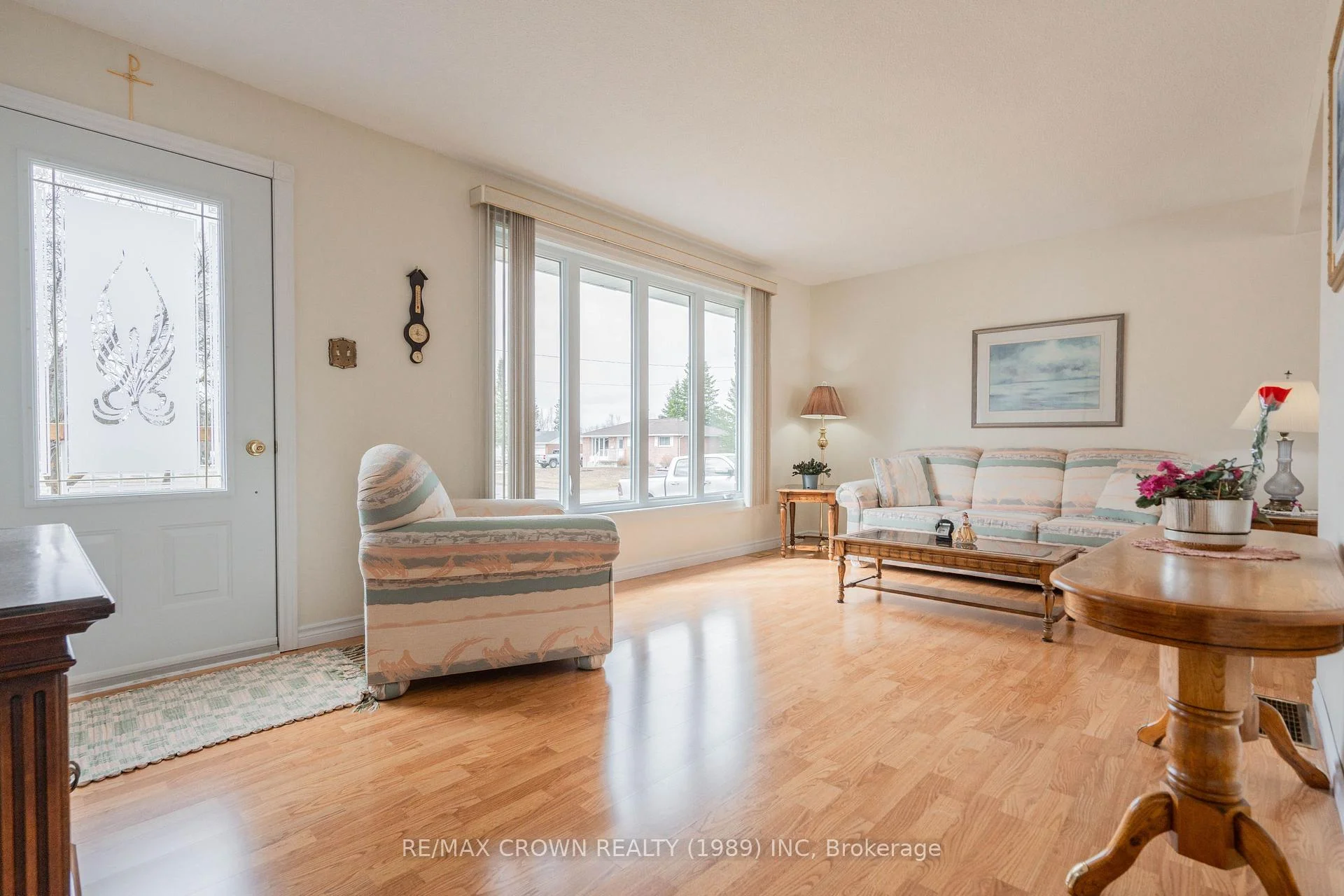 Photo 61 of 21 Clark Street, Kapuskasing — HOMEH