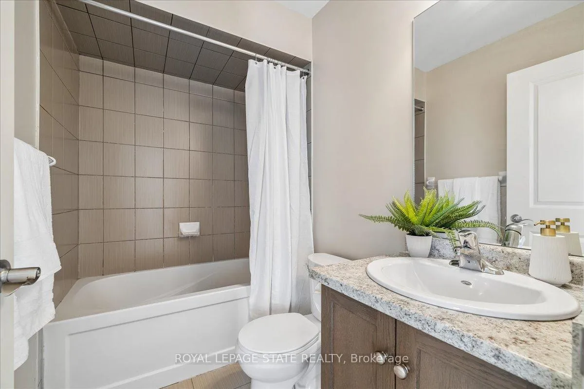 Photo 31 of Unit 25, 11 Stockbridge Gardens, Hamilton, Stoney Creek Mountain — HOMEH