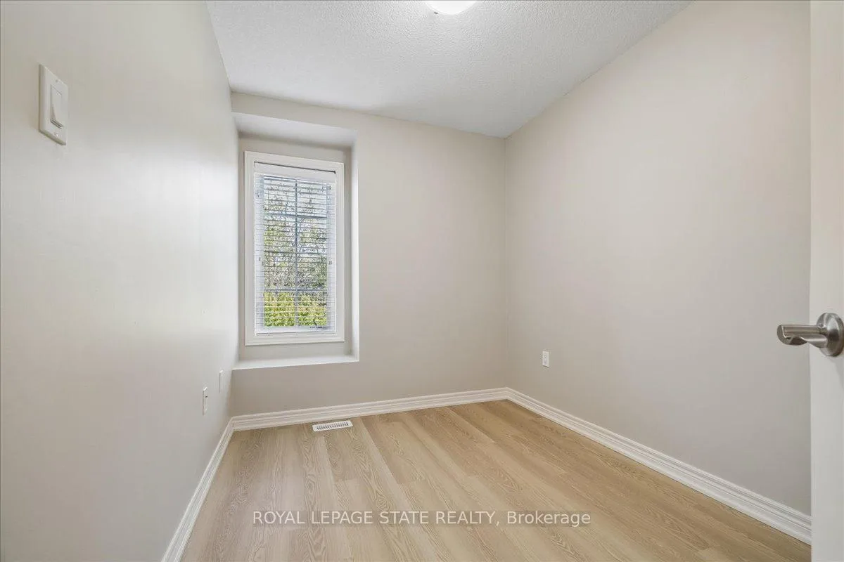 Photo 35 of Unit 25, 11 Stockbridge Gardens, Hamilton, Stoney Creek Mountain — HOMEH