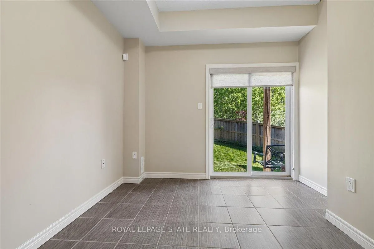Photo 38 of Unit 25, 11 Stockbridge Gardens, Hamilton, Stoney Creek Mountain — HOMEH