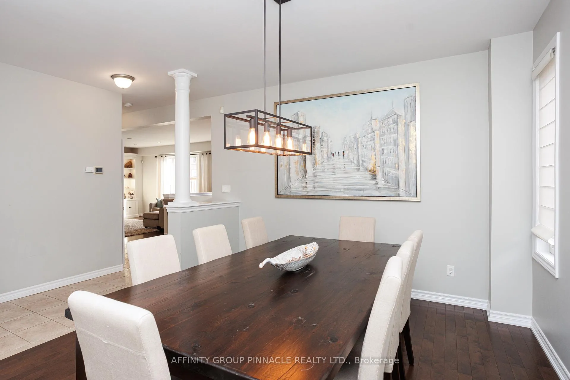 Photo 10 of 31 Ellis Crescent, Kawartha Lakes, Lindsay — HOMEH