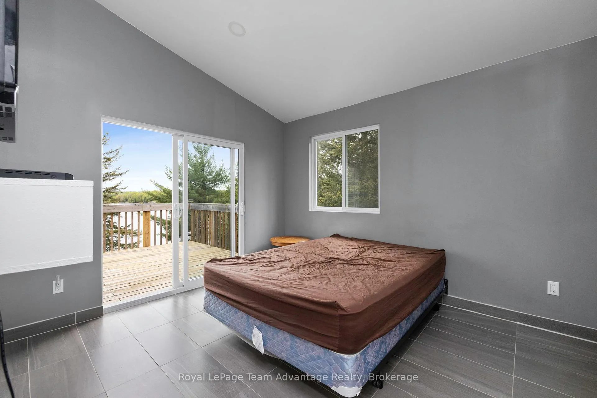 Photo 13 of 11 Nickles Cove Road, Whitestone, Dunchurch — HOMEH