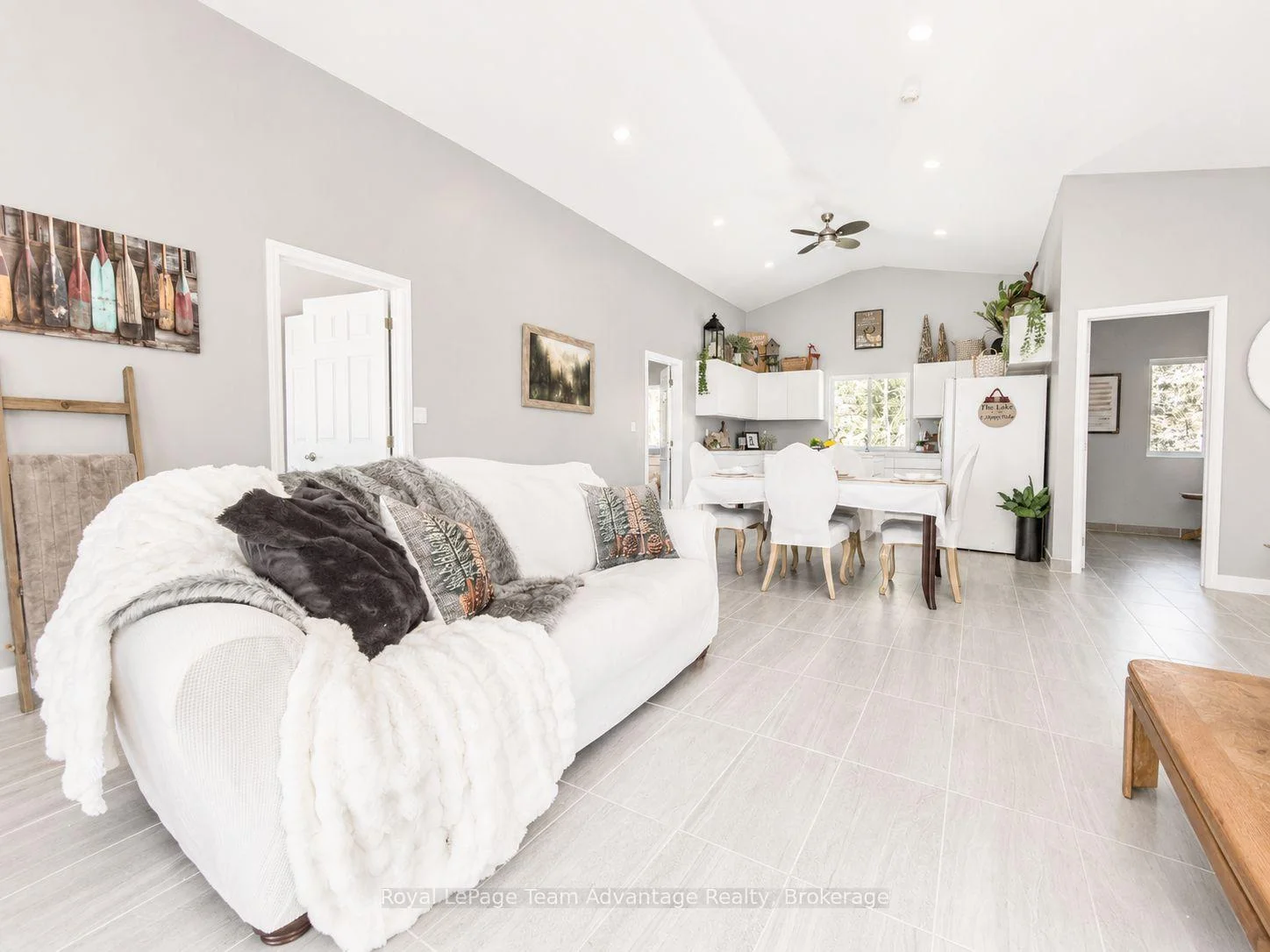 Photo 12 of 11 Nickles Cove Road, Whitestone, Dunchurch — HOMEH