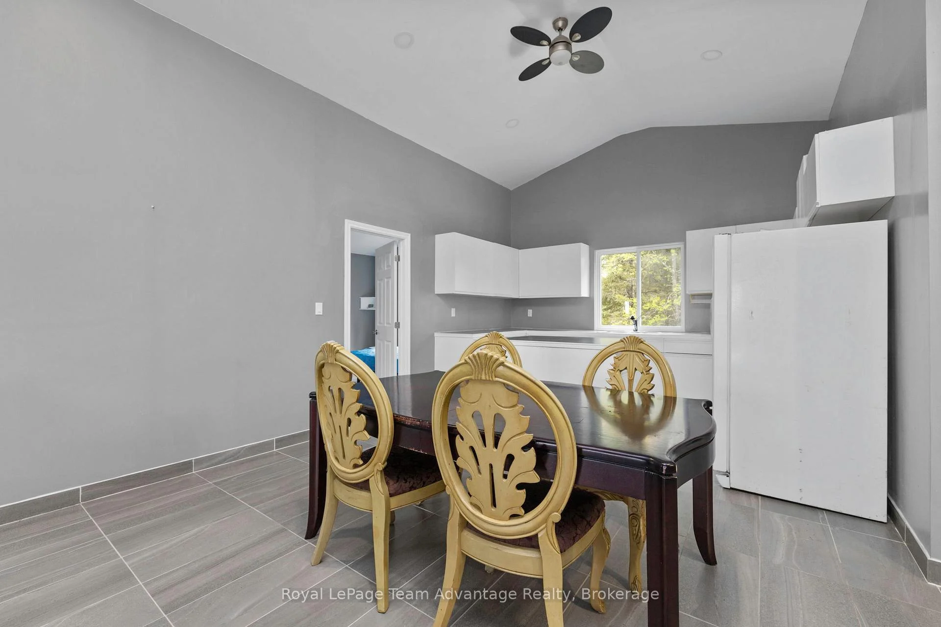 Photo 15 of 11 Nickles Cove Road, Whitestone, Dunchurch — HOMEH