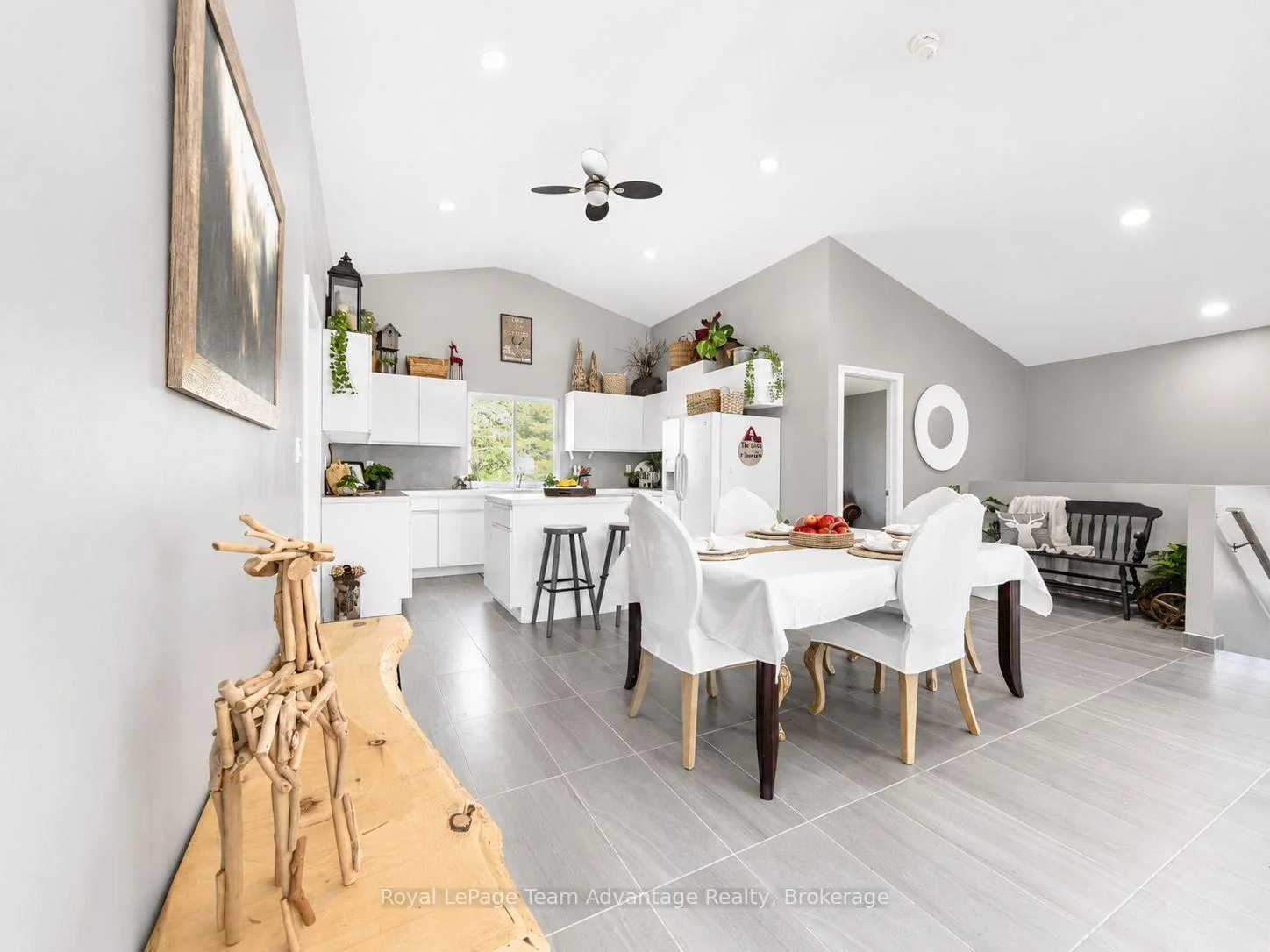 Photo 16 of 11 Nickles Cove Road, Whitestone, Dunchurch — HOMEH