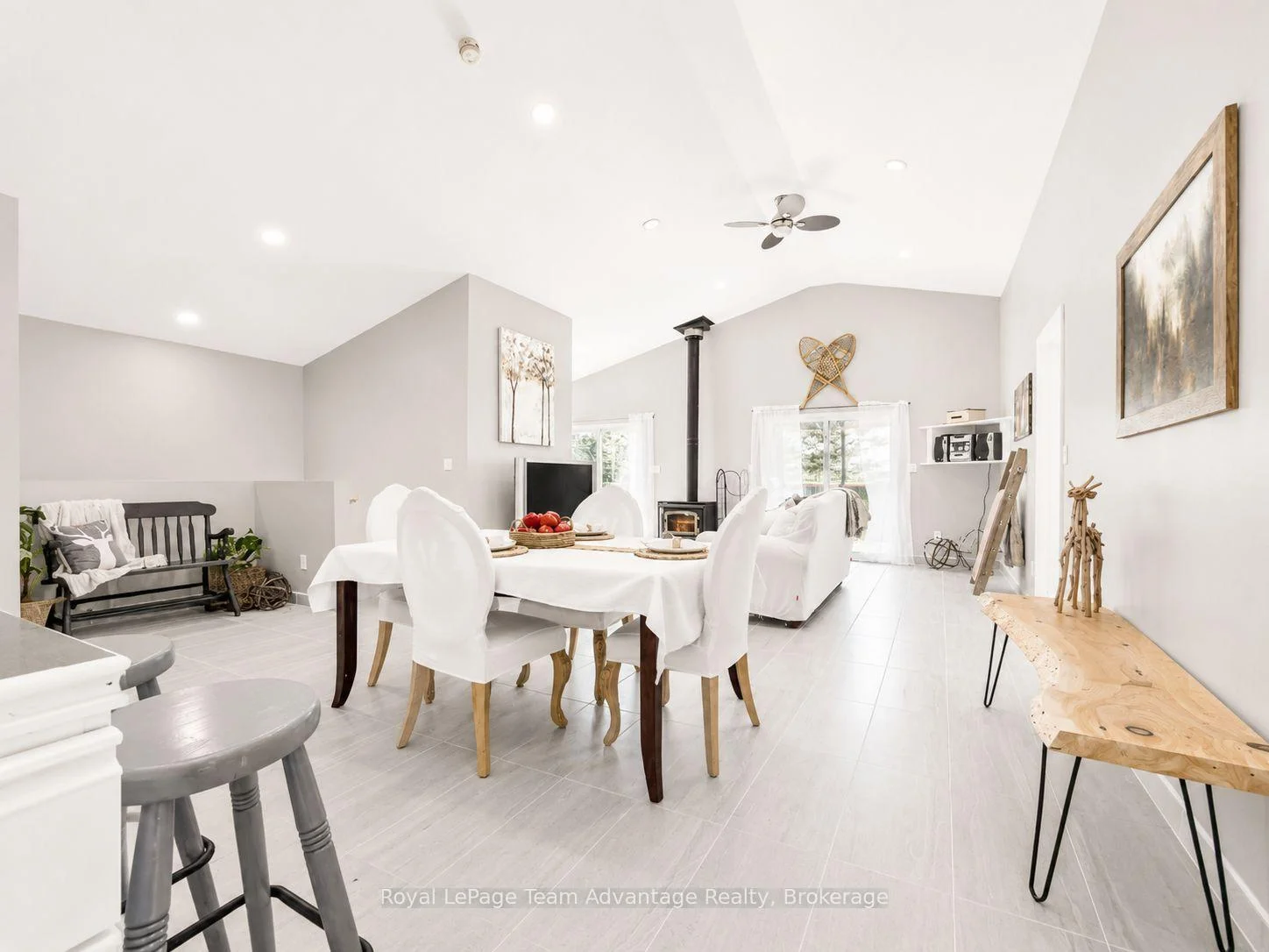 Photo 22 of 11 Nickles Cove Road, Whitestone, Dunchurch — HOMEH