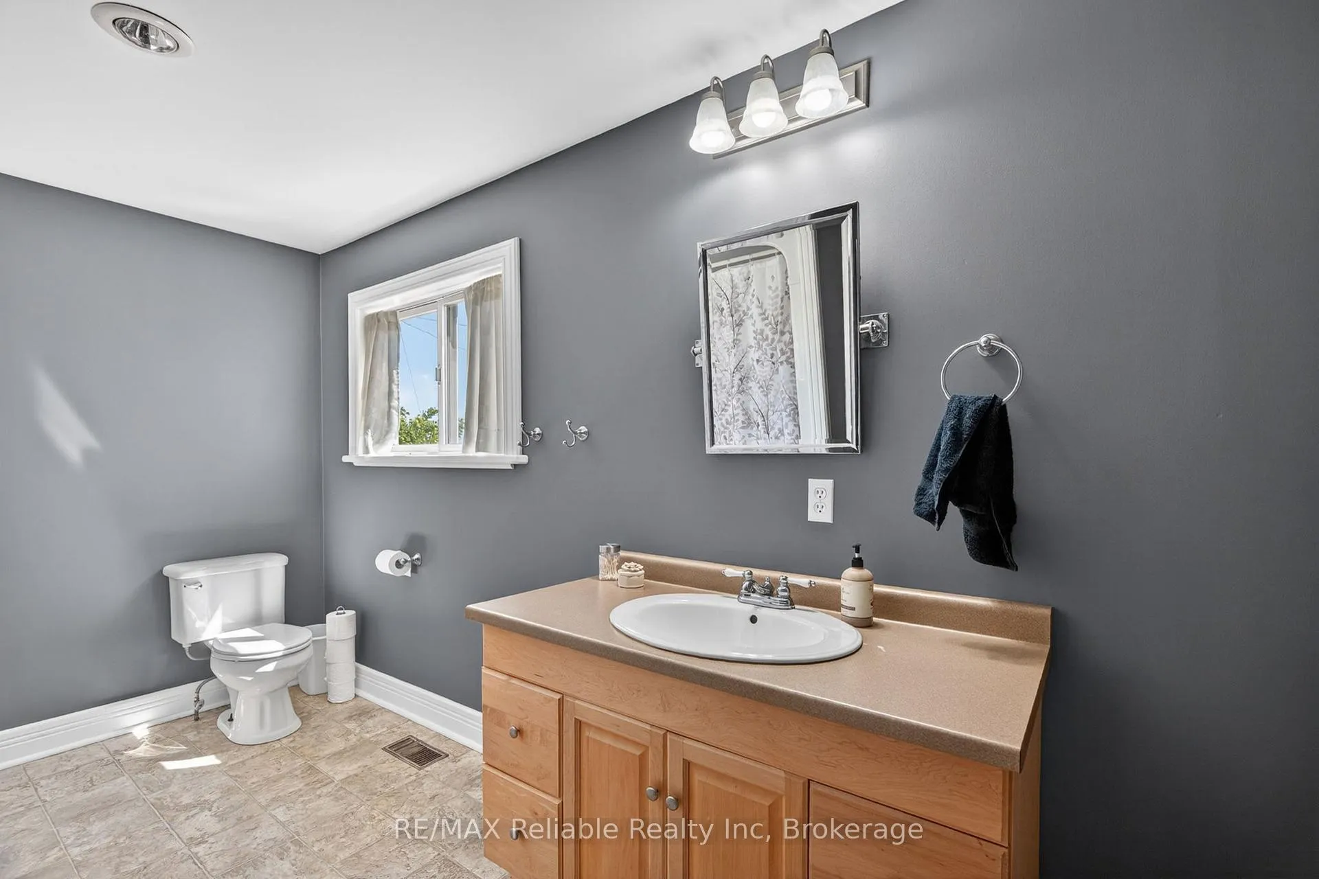 Photo 13 of 73784 Parr Line, Bluewater, Stanley — HOMEH