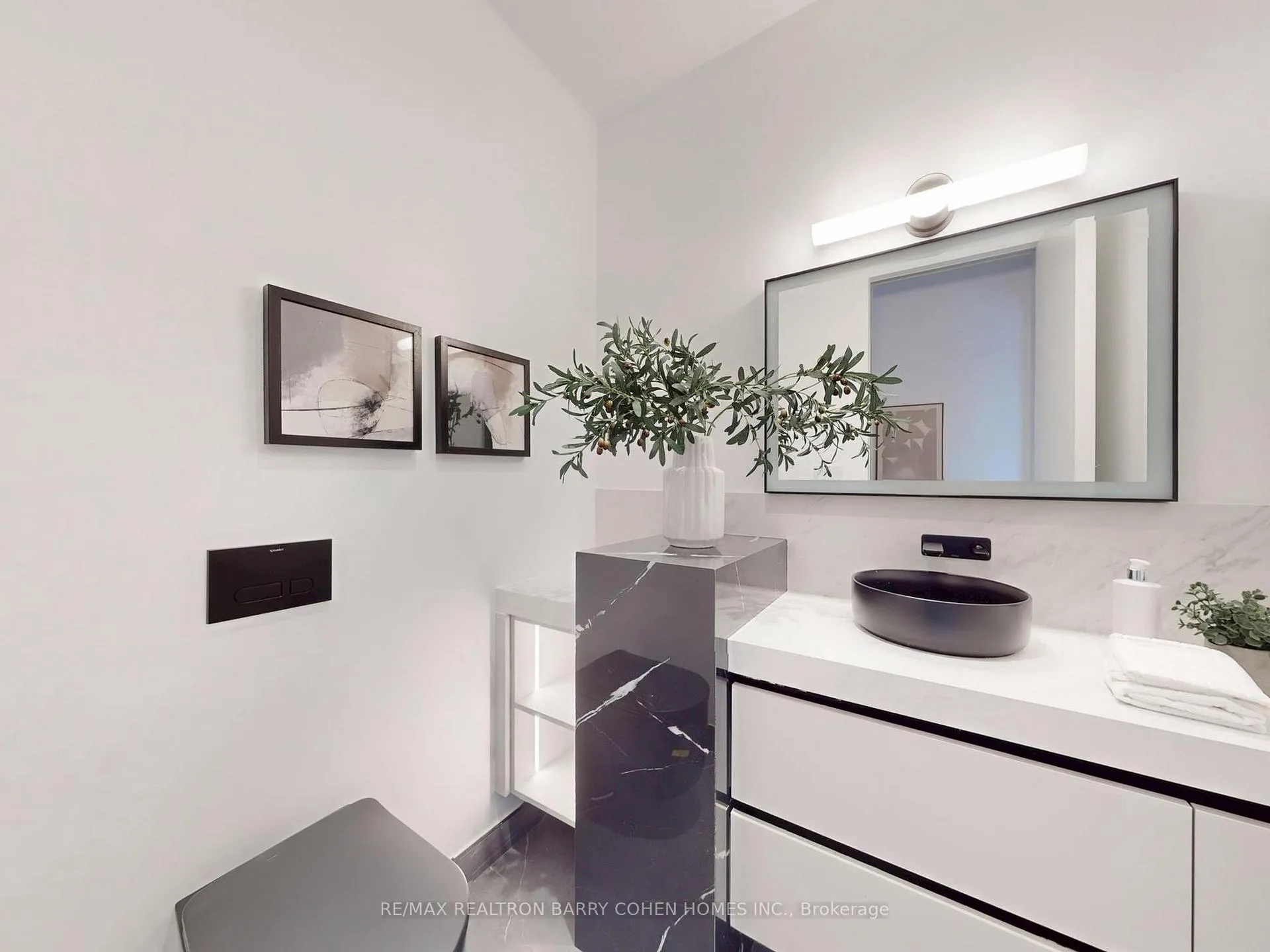 Photo 16 of 135 Imperial Street, Toronto, Yonge-Eglinton — HOMEH
