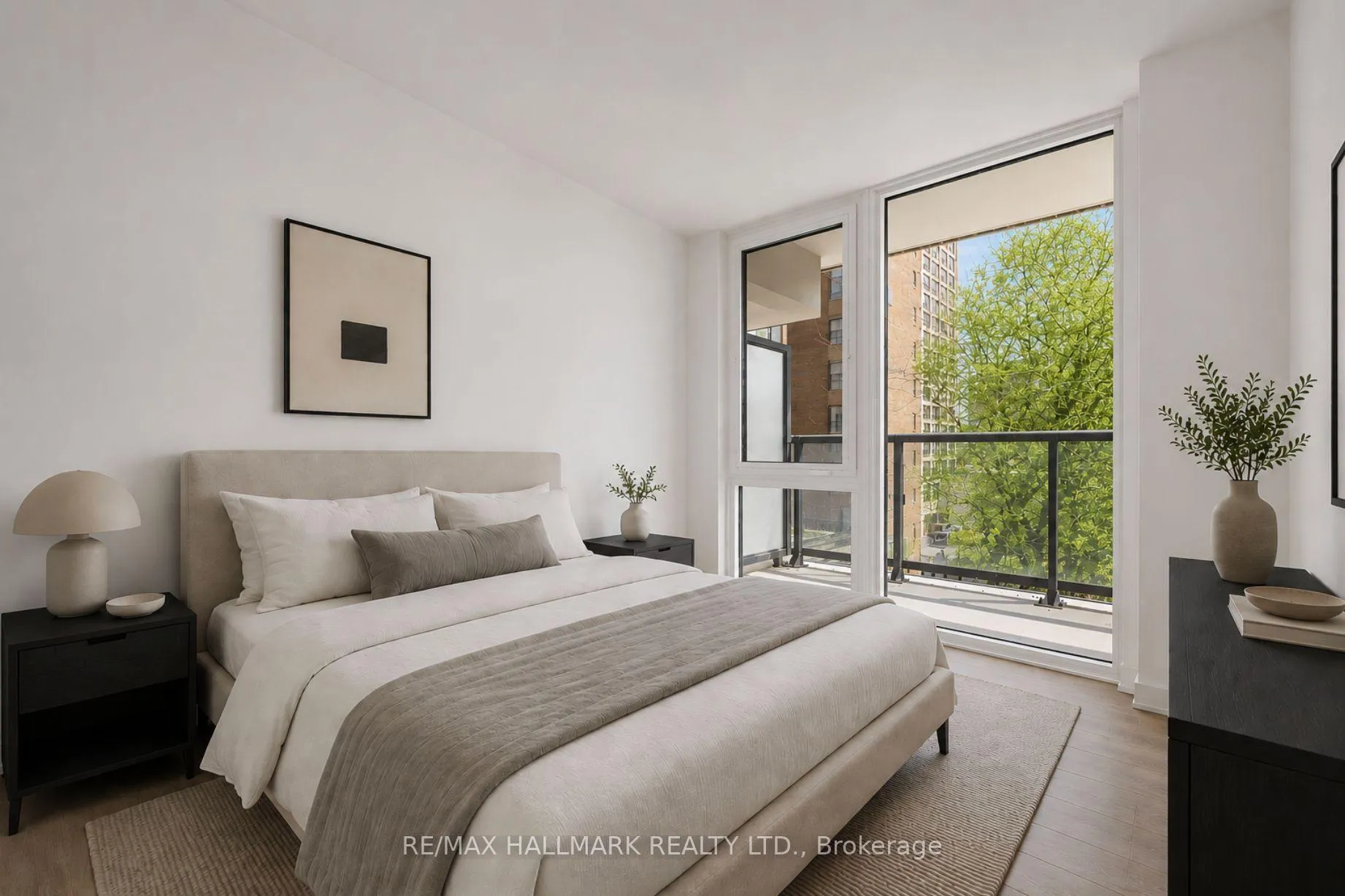 Photo 11 of Unit 403, 308 Jarvis Street, Toronto, Church-Yonge Corridor — HOMEH