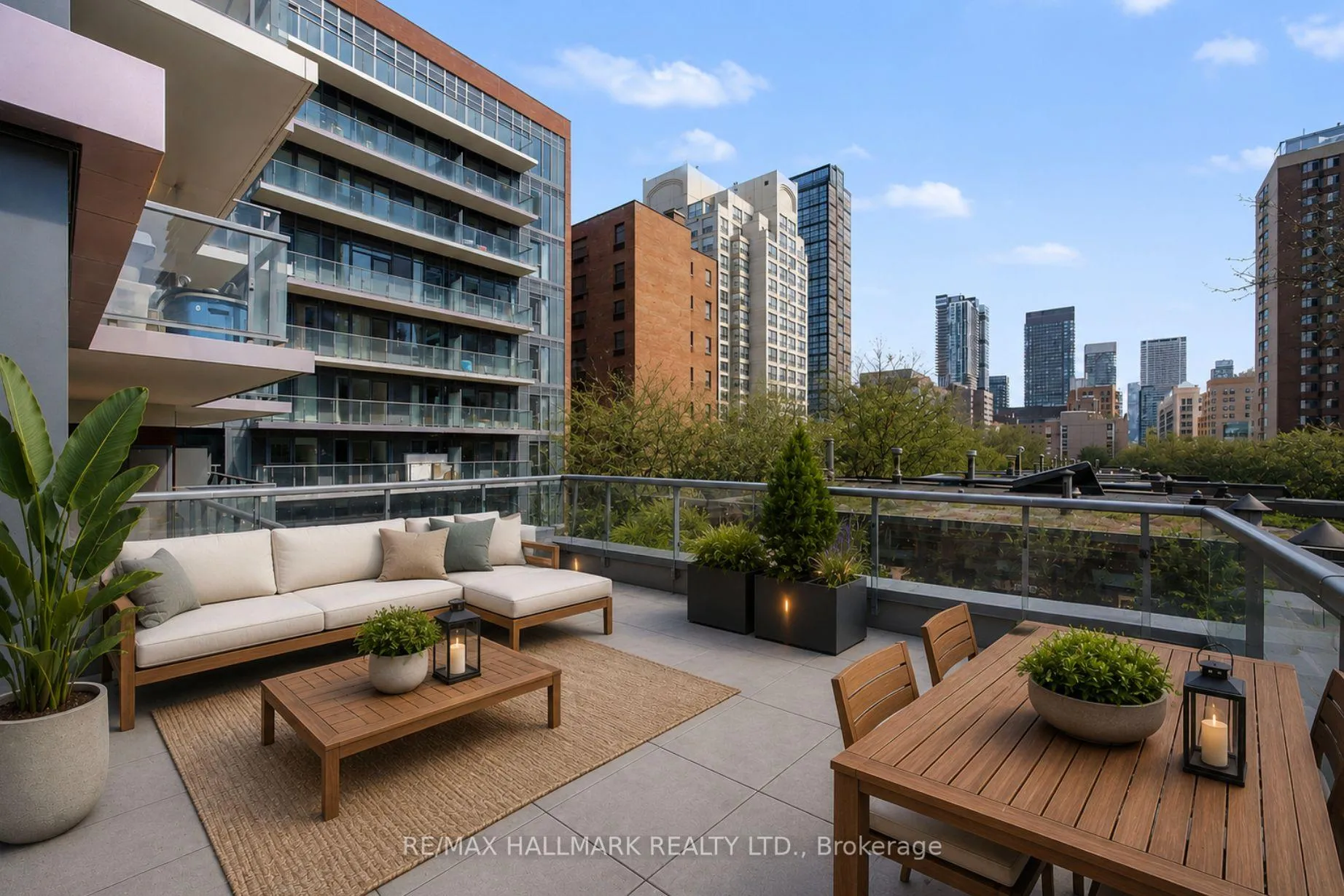 Photo 19 of Unit 403, 308 Jarvis Street, Toronto, Church-Yonge Corridor — HOMEH