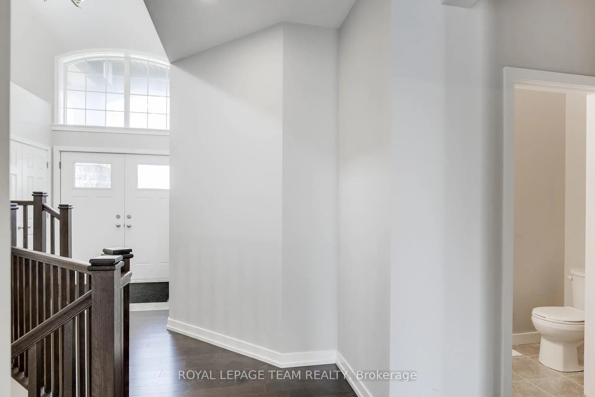 Photo 7 of 389 Andalusian Crescent, Ottawa, Kanata - Emerald Meadows/Trailwest — HOMEH