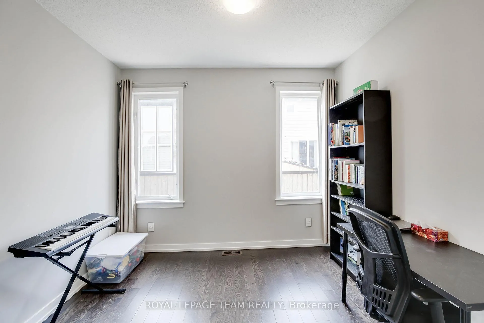 Photo 13 of 389 Andalusian Crescent, Ottawa, Kanata - Emerald Meadows/Trailwest — HOMEH