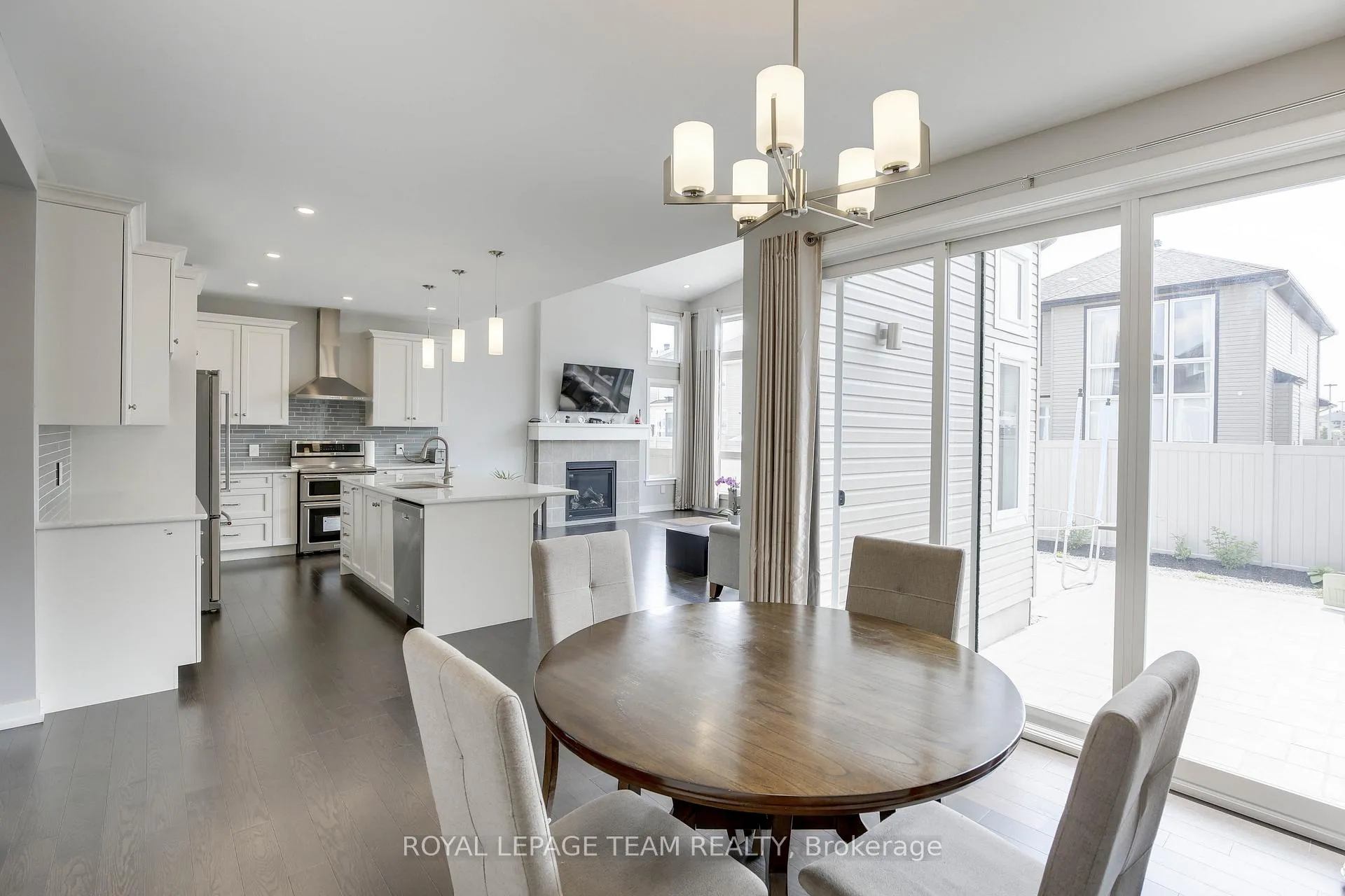 Photo 17 of 389 Andalusian Crescent, Ottawa, Kanata - Emerald Meadows/Trailwest — HOMEH