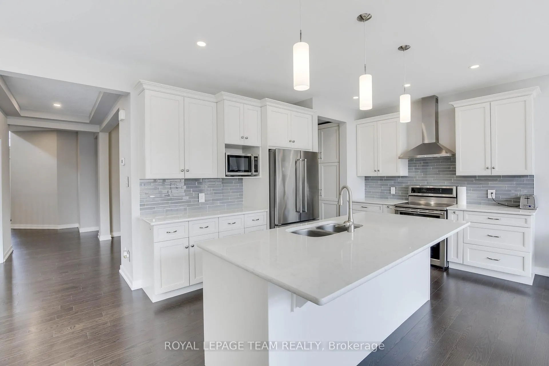 Photo 18 of 389 Andalusian Crescent, Ottawa, Kanata - Emerald Meadows/Trailwest — HOMEH