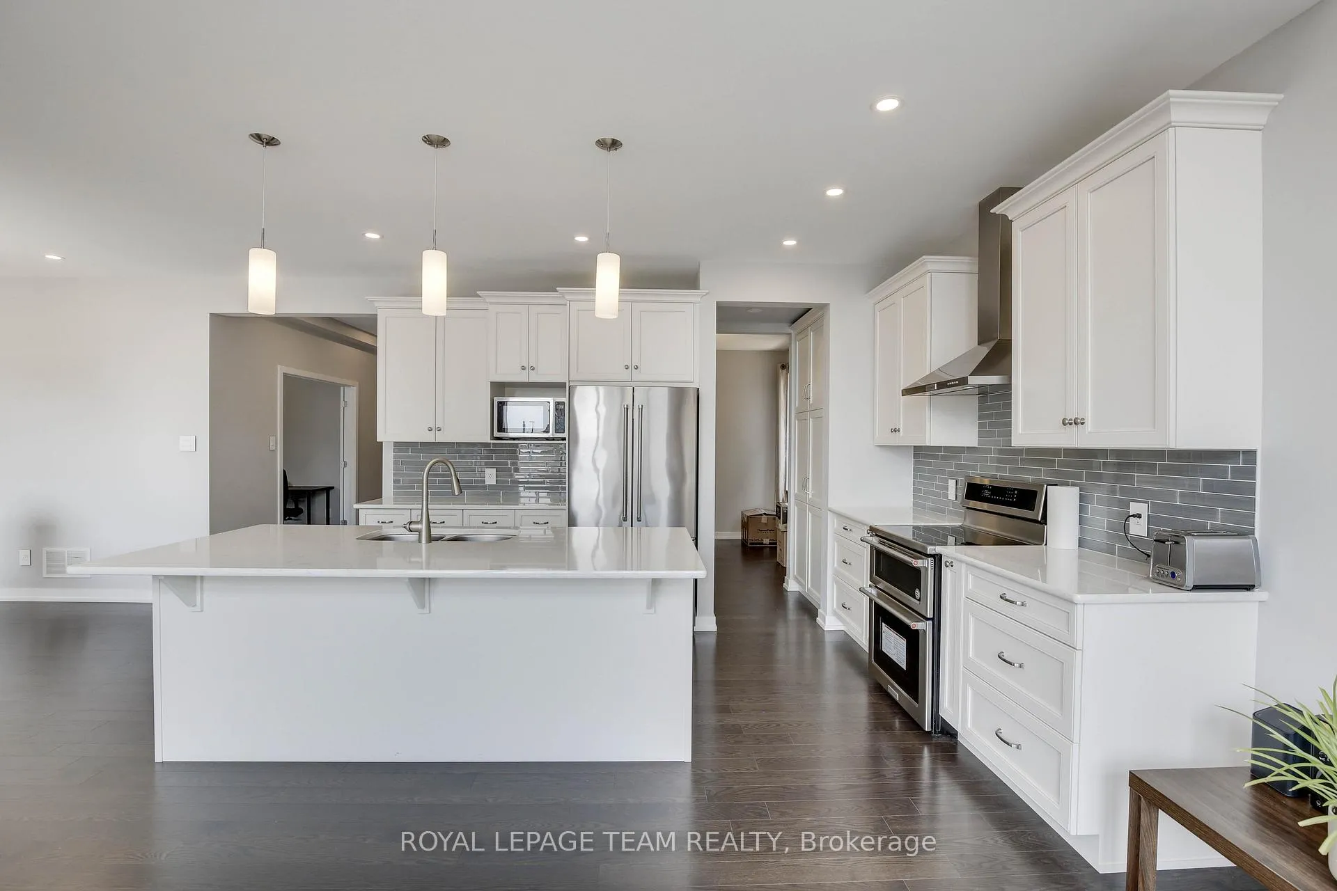Photo 19 of 389 Andalusian Crescent, Ottawa, Kanata - Emerald Meadows/Trailwest — HOMEH