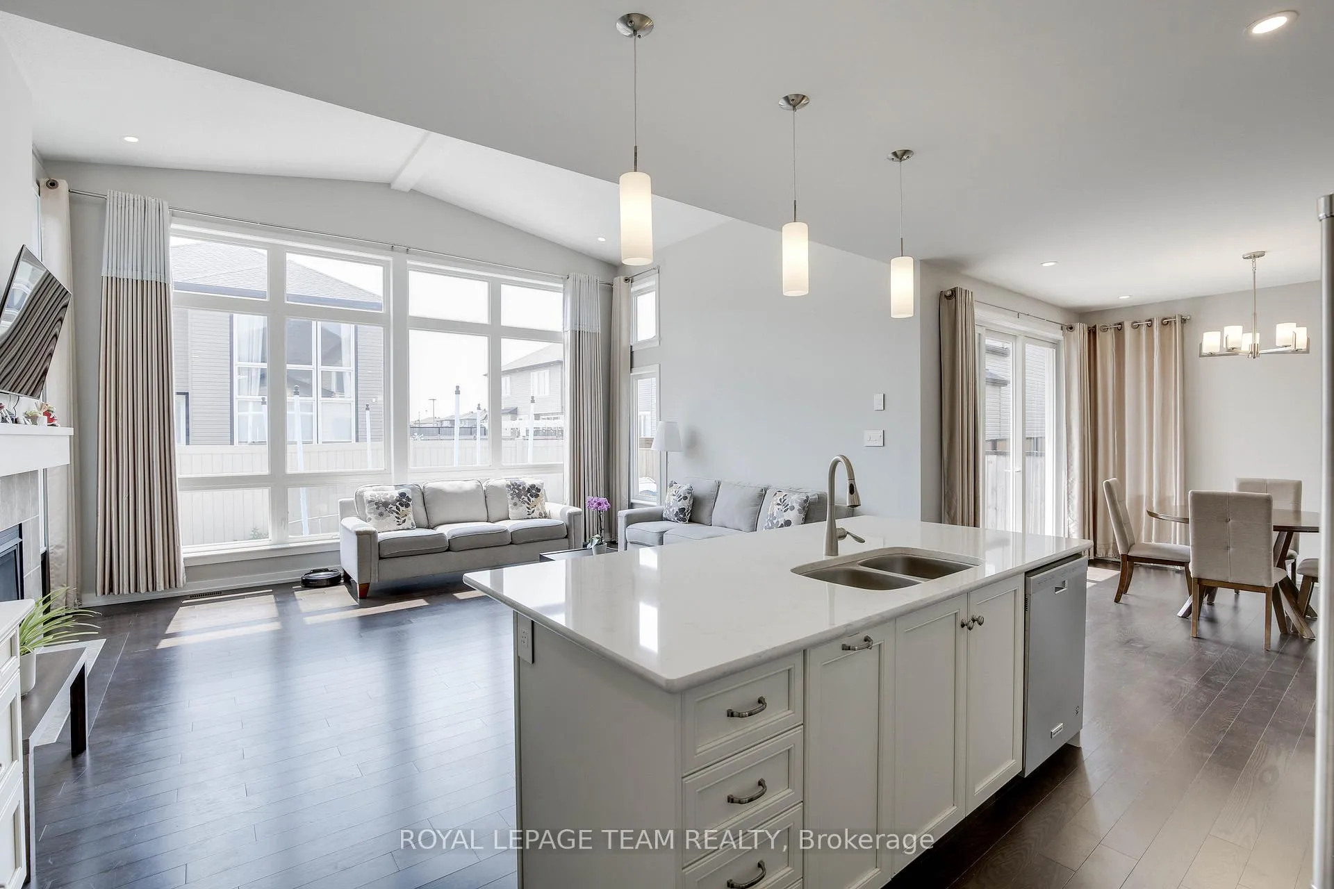 Photo 20 of 389 Andalusian Crescent, Ottawa, Kanata - Emerald Meadows/Trailwest — HOMEH
