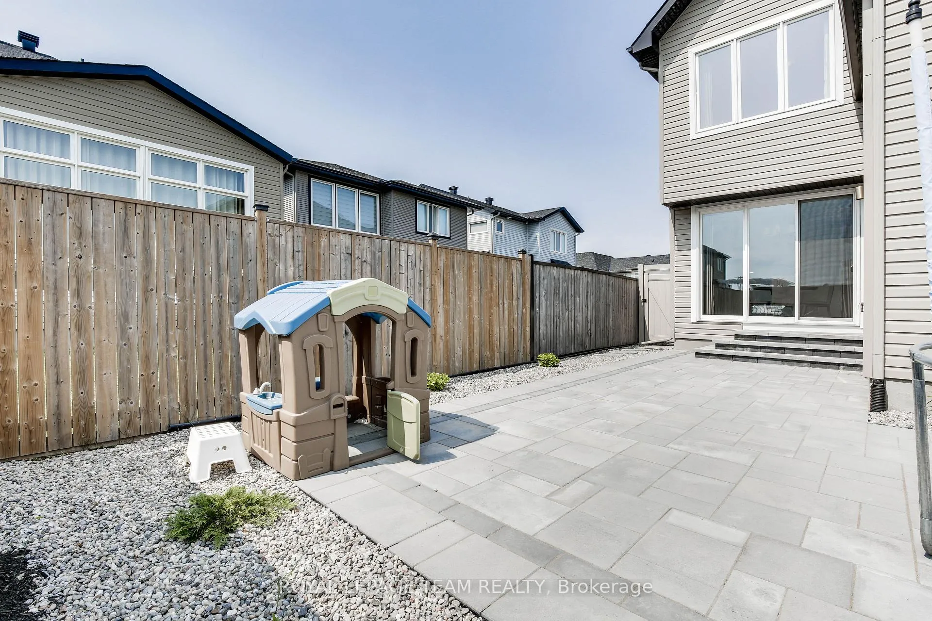 Photo 49 of 389 Andalusian Crescent, Ottawa, Kanata - Emerald Meadows/Trailwest — HOMEH