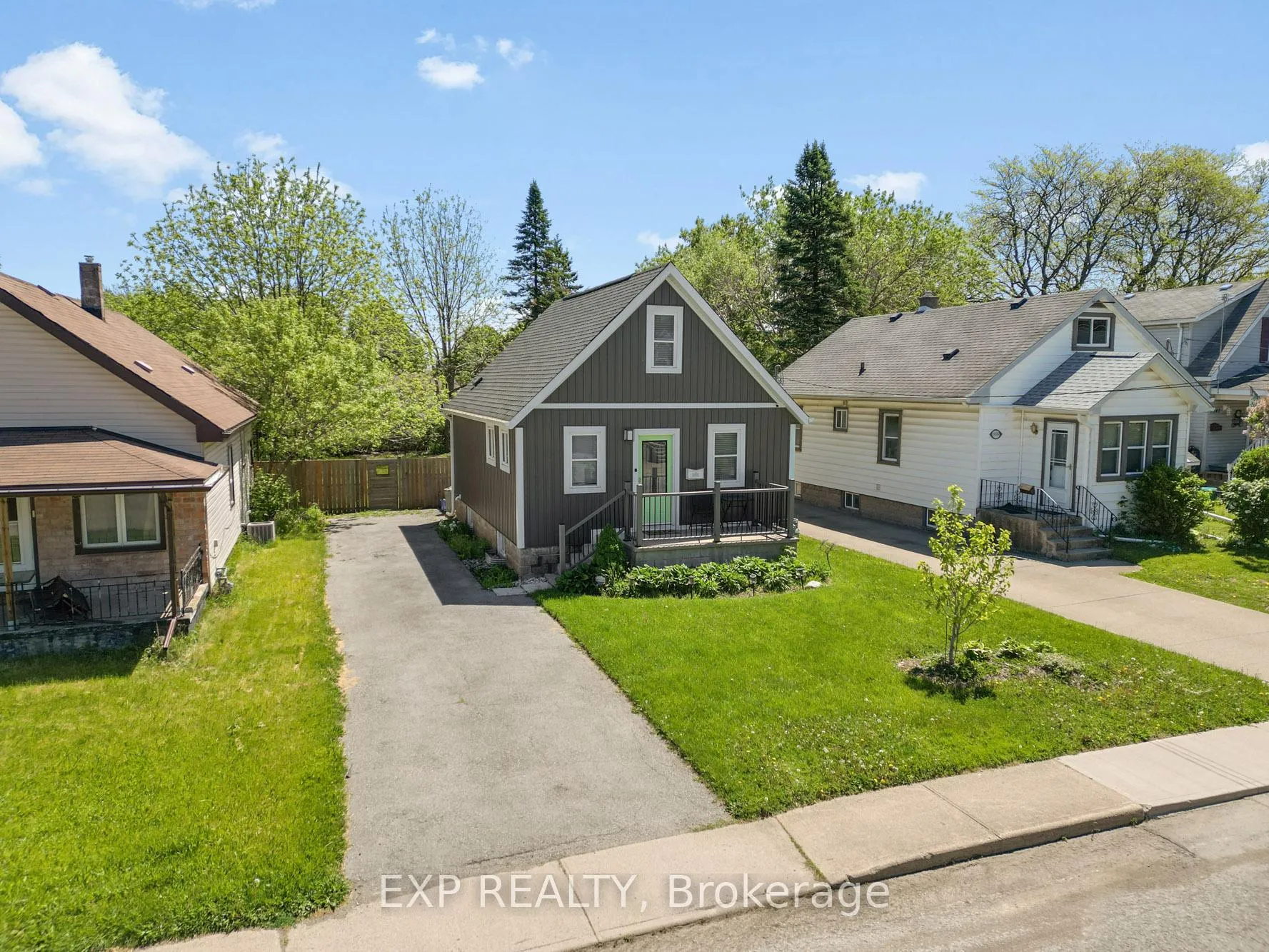 Photo 1 of 5520 Highland Avenue, Niagara Falls, Hospital — HOMEH