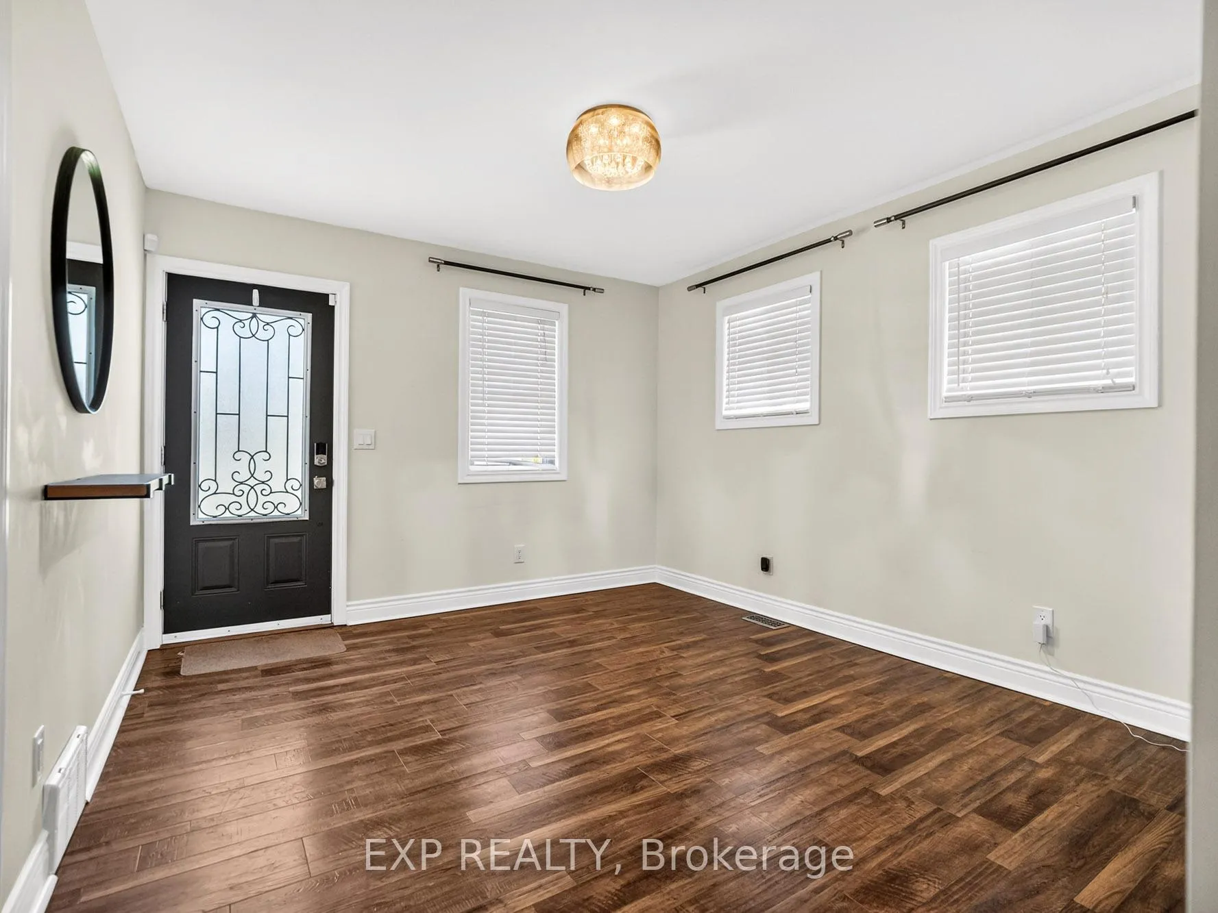 Photo 3 of 5520 Highland Avenue, Niagara Falls, Hospital — HOMEH