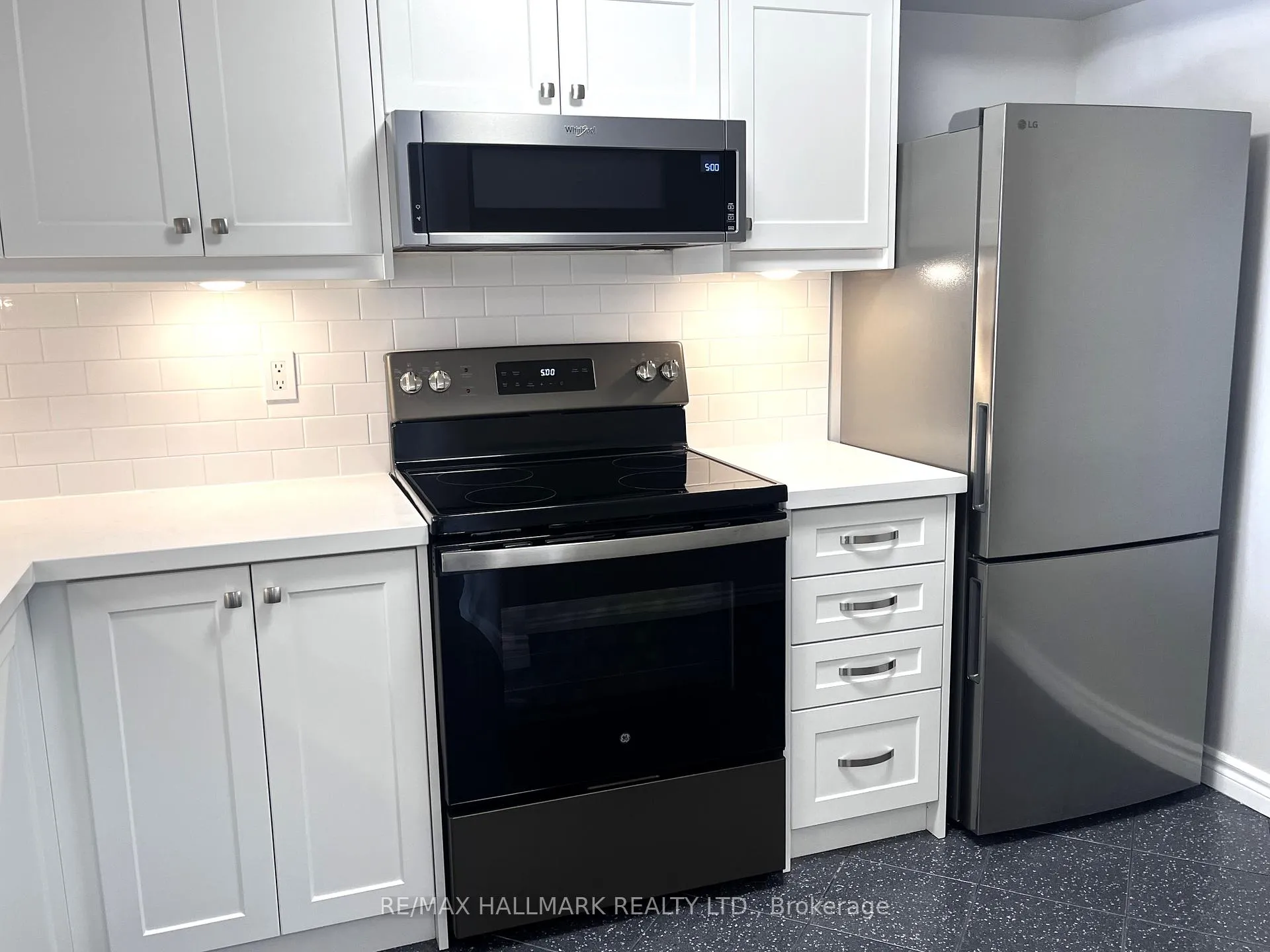 Photo 17 of Unit 705, 4 Park Vista, Toronto, O'Connor-Parkview — HOMEH