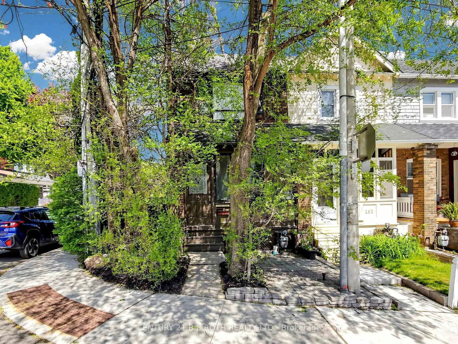 Photo 4 of 195 Wheeler Avenue, Toronto, The Beaches — HOMEH