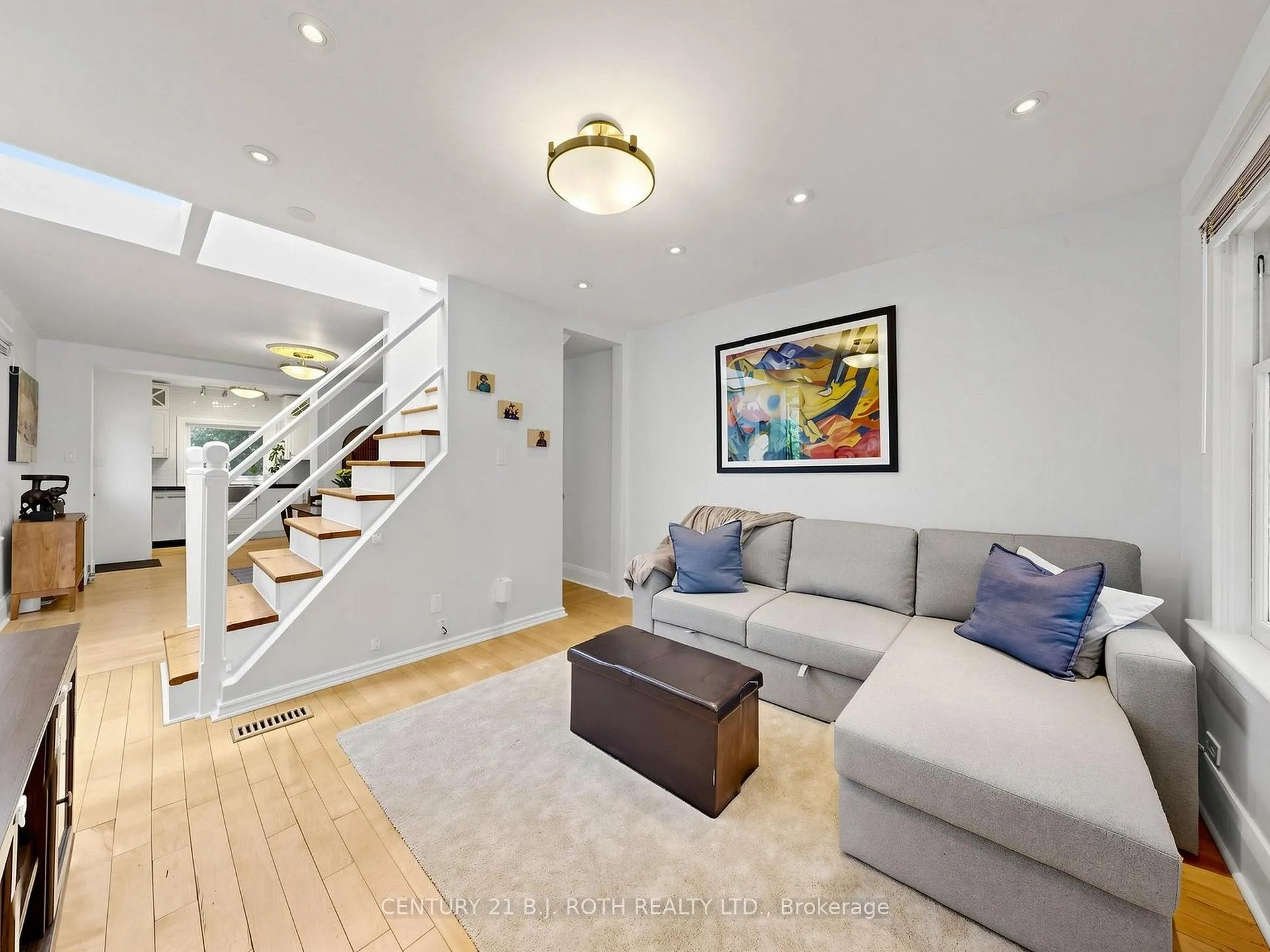 Photo 7 of 195 Wheeler Avenue, Toronto, The Beaches — HOMEH