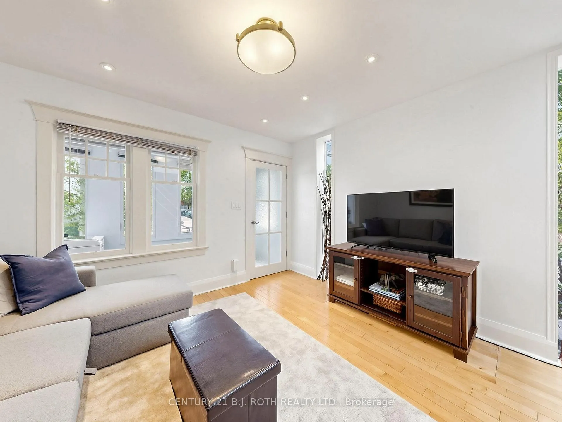Photo 9 of 195 Wheeler Avenue, Toronto, The Beaches — HOMEH