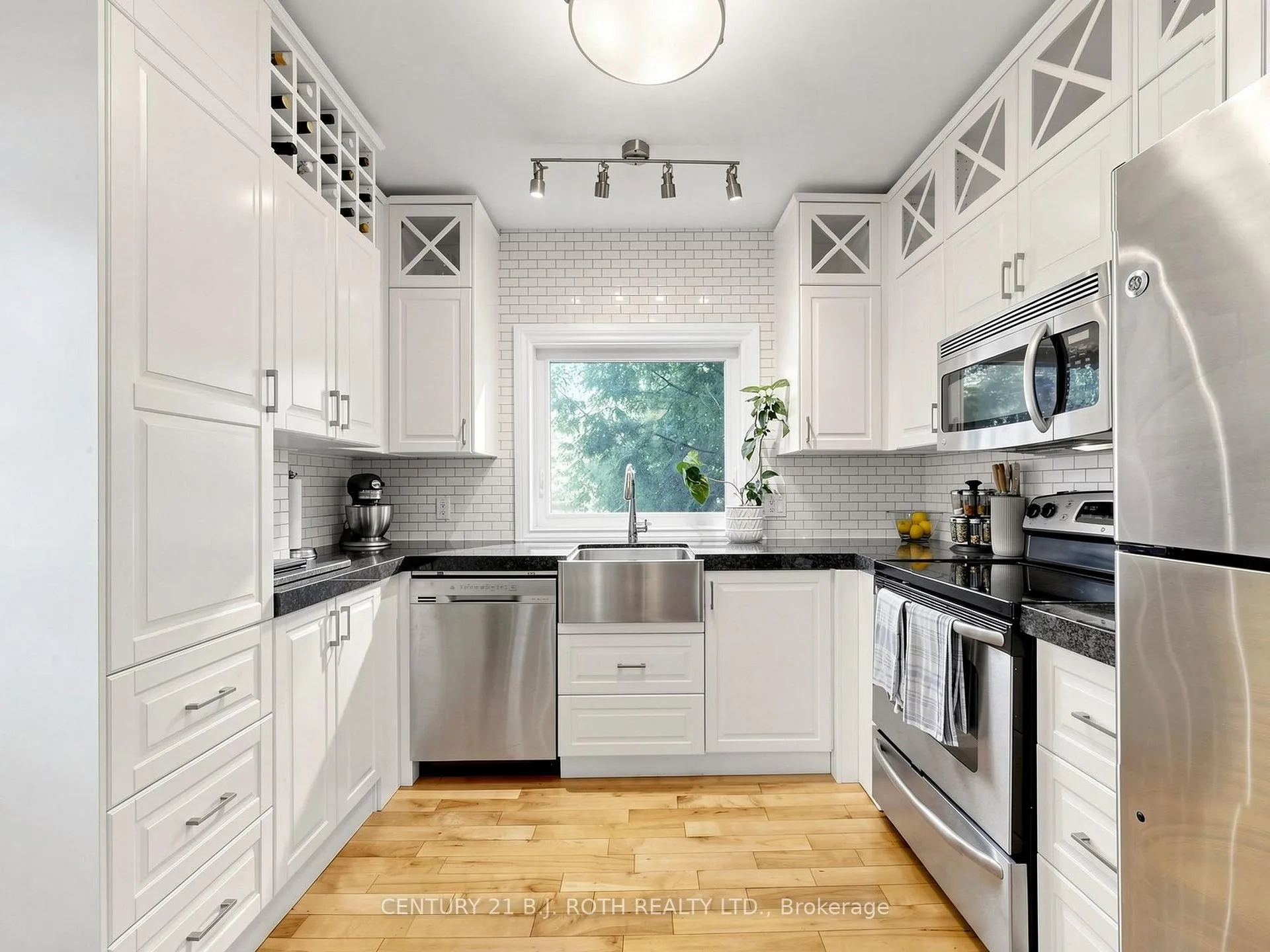 Photo 13 of 195 Wheeler Avenue, Toronto, The Beaches — HOMEH