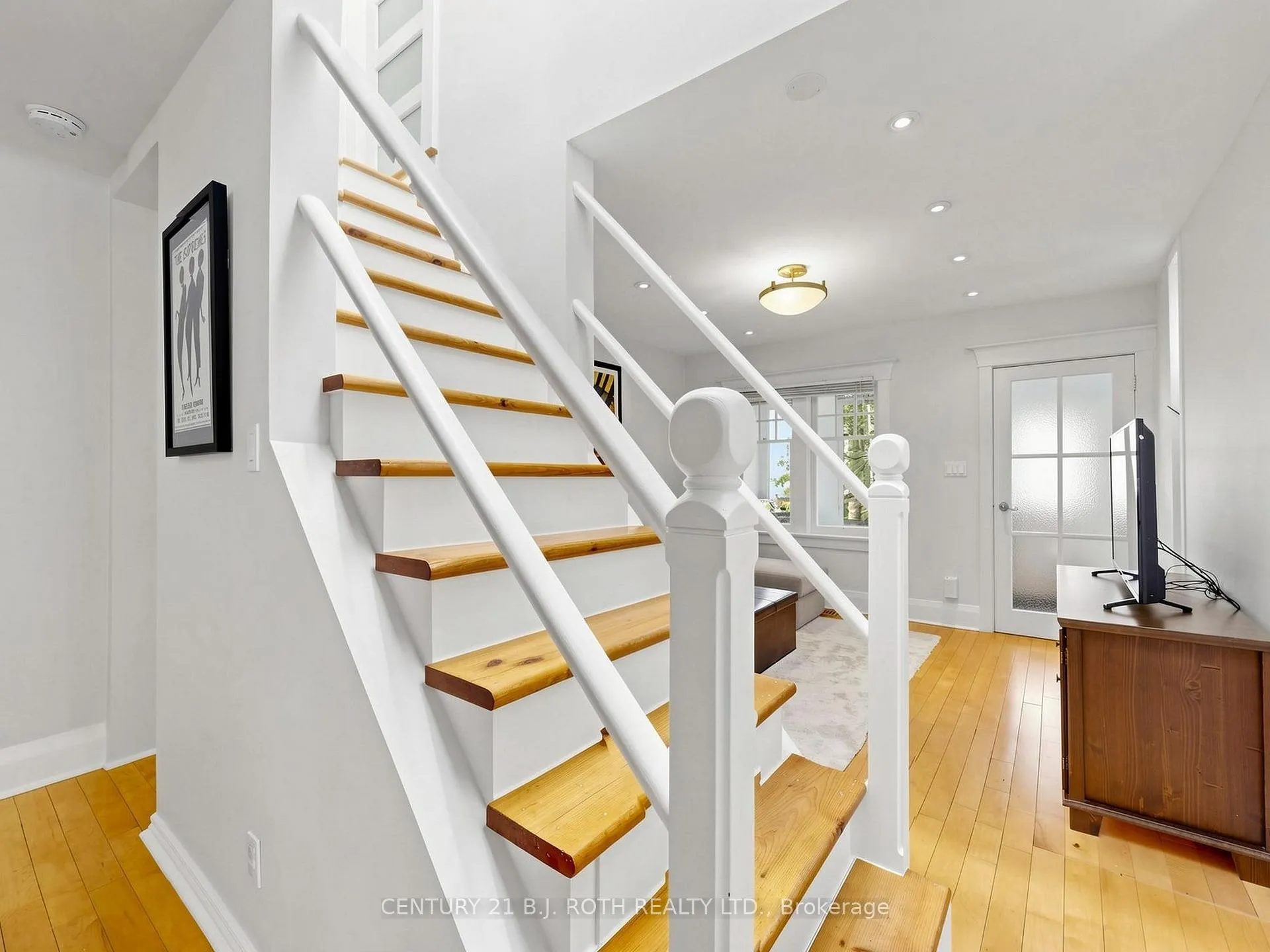 Photo 21 of 195 Wheeler Avenue, Toronto, The Beaches — HOMEH