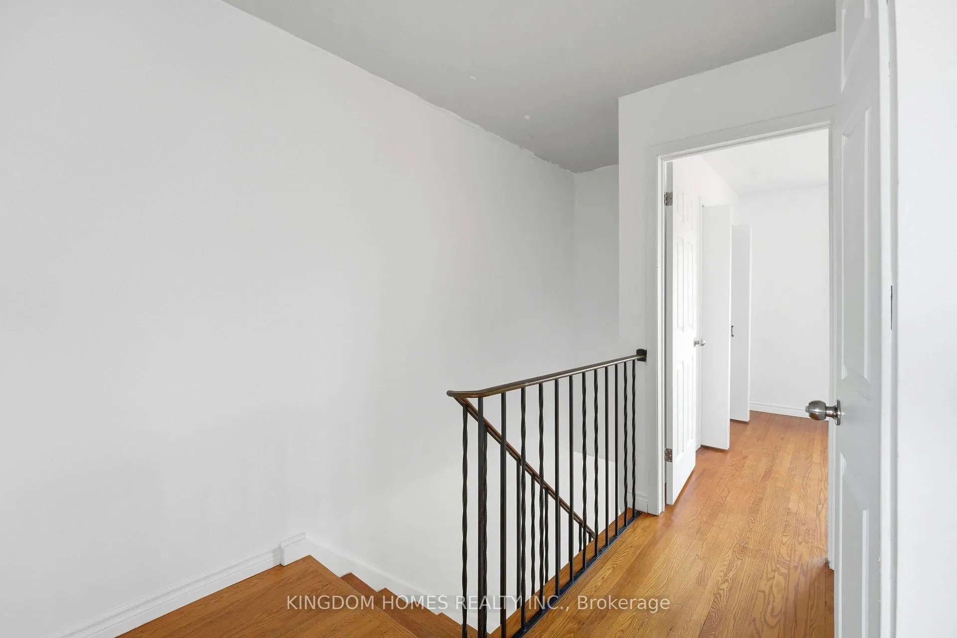 Photo 21 of Unit 20, 20 Mountainview Road S, Halton Hills, Georgetown — HOMEH