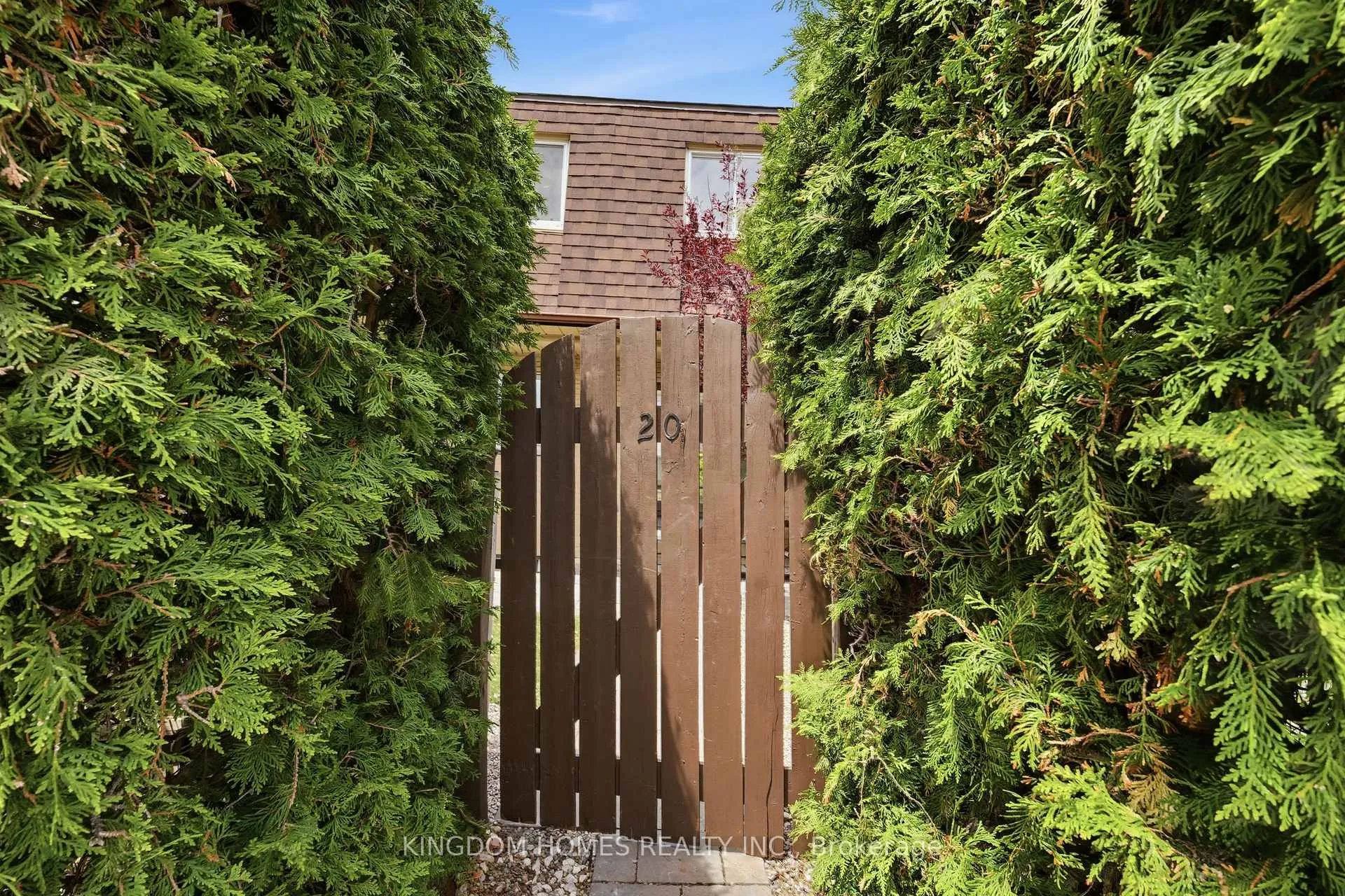 Photo 37 of Unit 20, 20 Mountainview Road S, Halton Hills, Georgetown — HOMEH