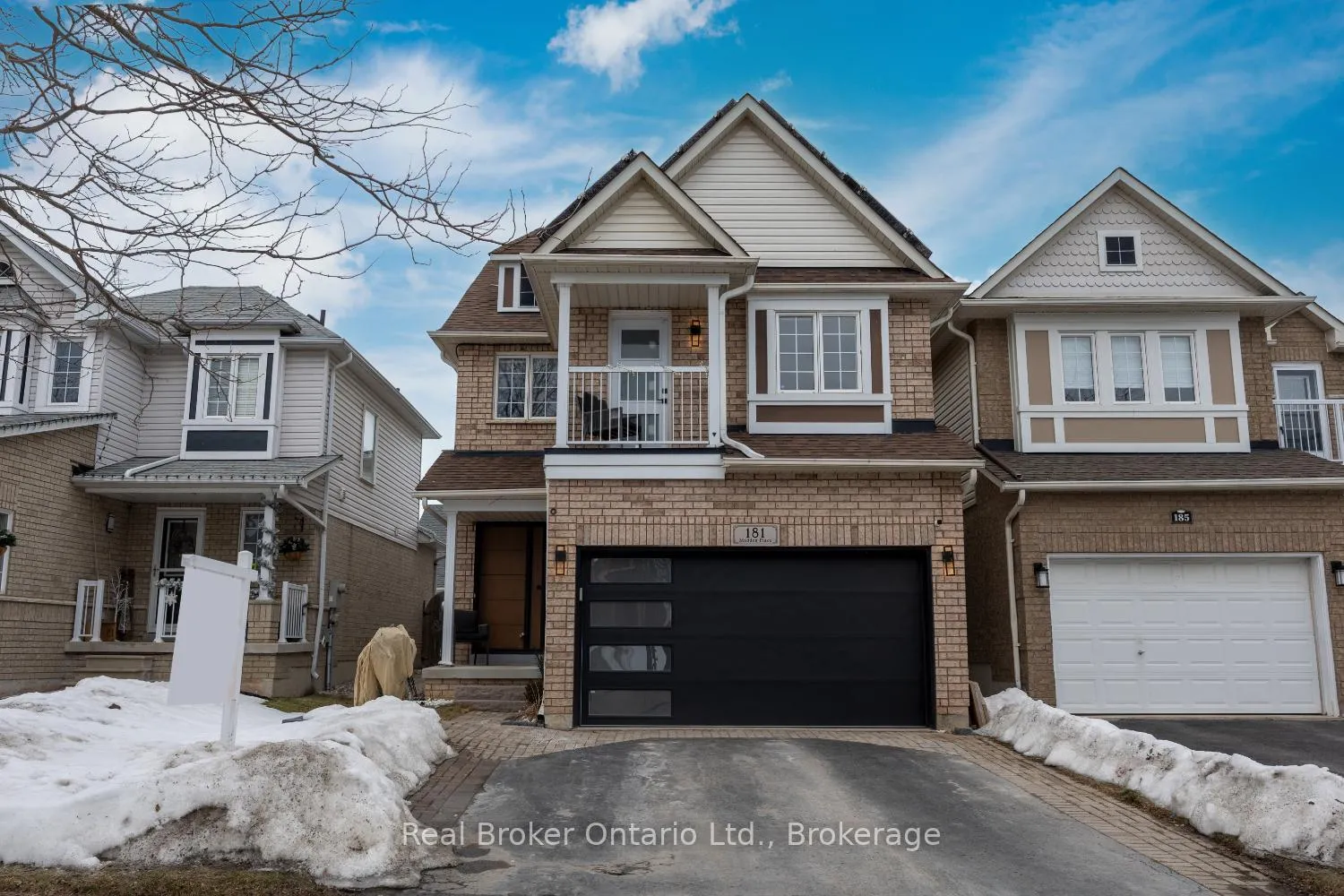 Photo 2 of 181 Madden Place, Clarington, Bowmanville — HOMEH