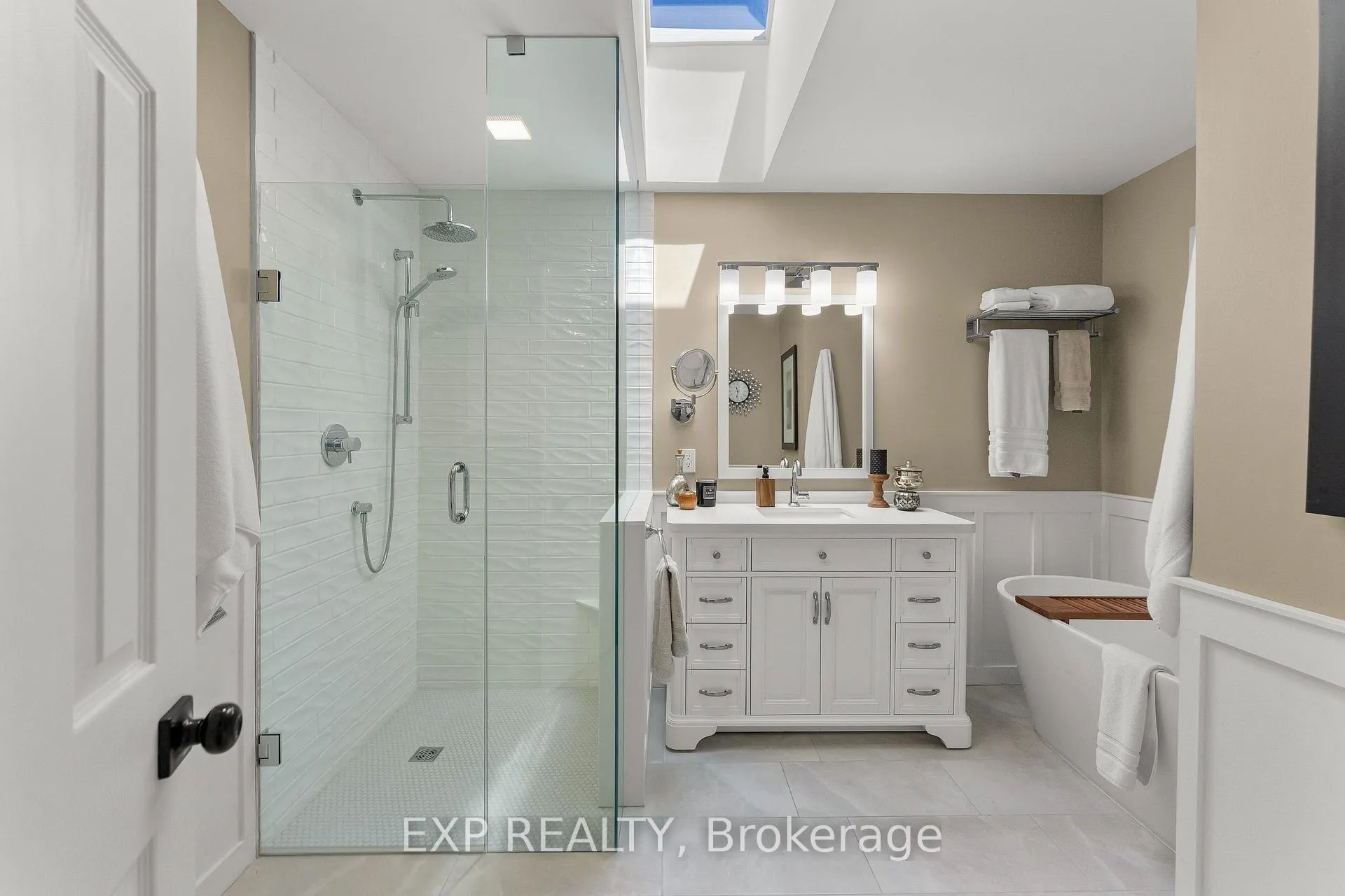 Photo 26 of Unit 10, 5150 Dorchester Road, Niagara Falls, Morrison — HOMEH
