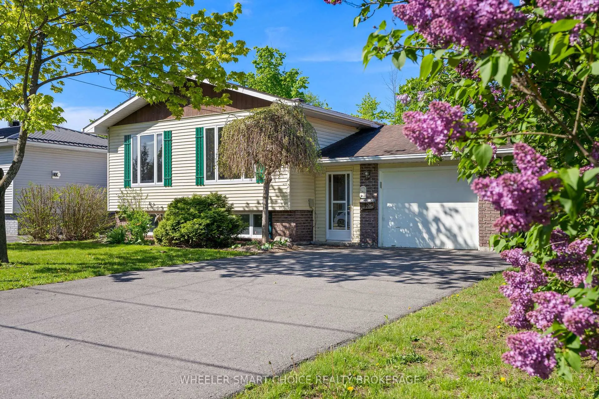 Photo 1 of 37 Dickinson Drive, South Stormont, Ingleside — HOMEH