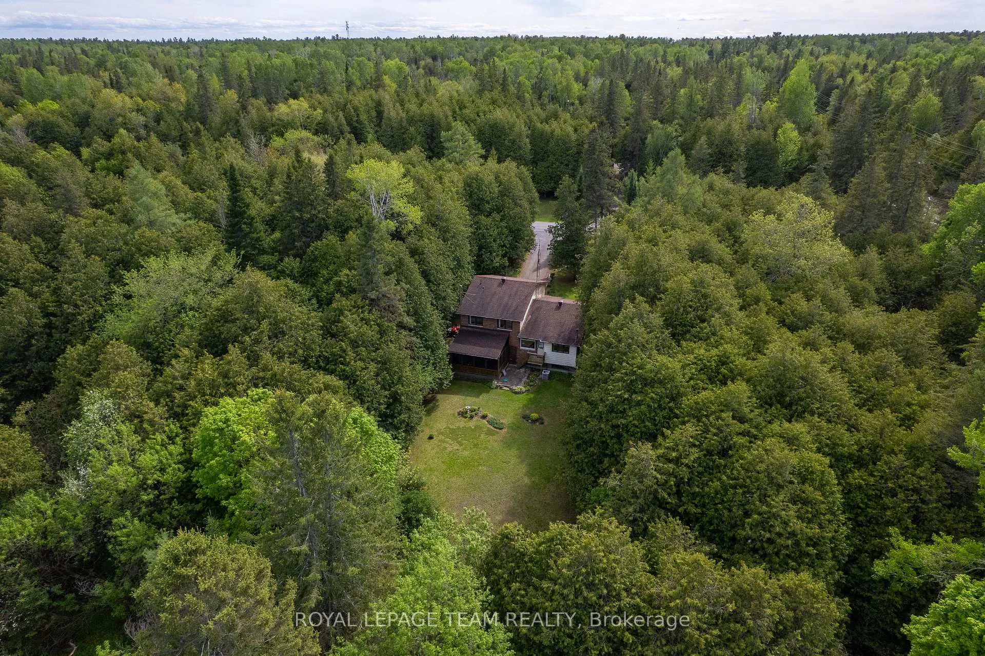 Photo 2 of 116 Deerwood Drive, Ottawa, Huntley Ward (North East) — HOMEH