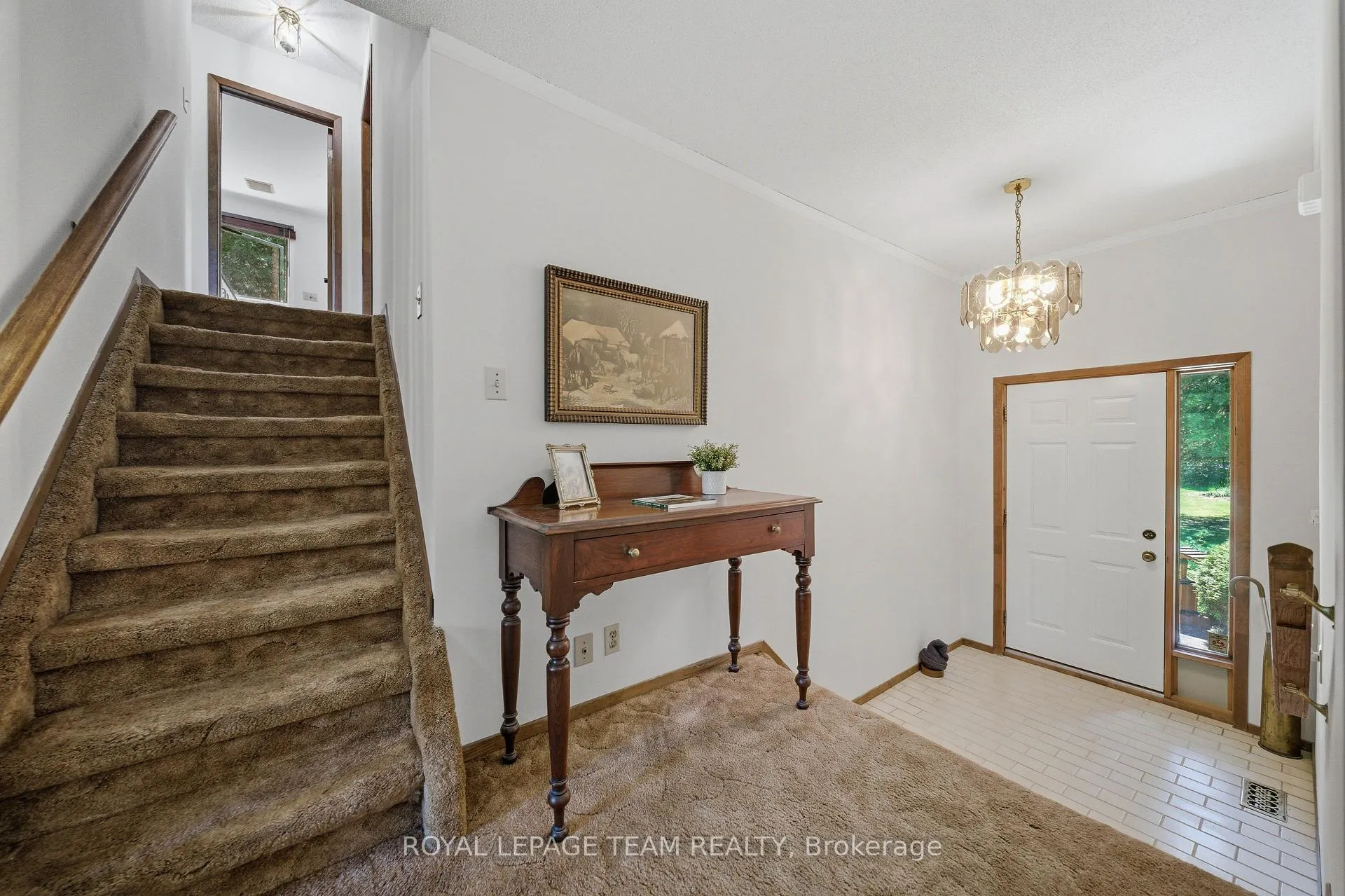 Photo 5 of 116 Deerwood Drive, Ottawa, Huntley Ward (North East) — HOMEH