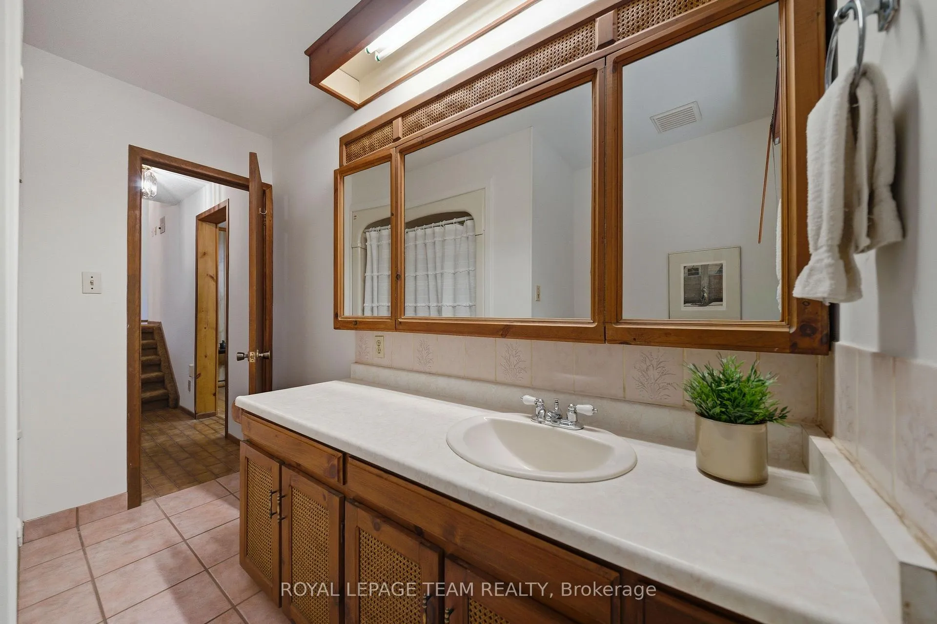 Photo 27 of 116 Deerwood Drive, Ottawa, Huntley Ward (North East) — HOMEH