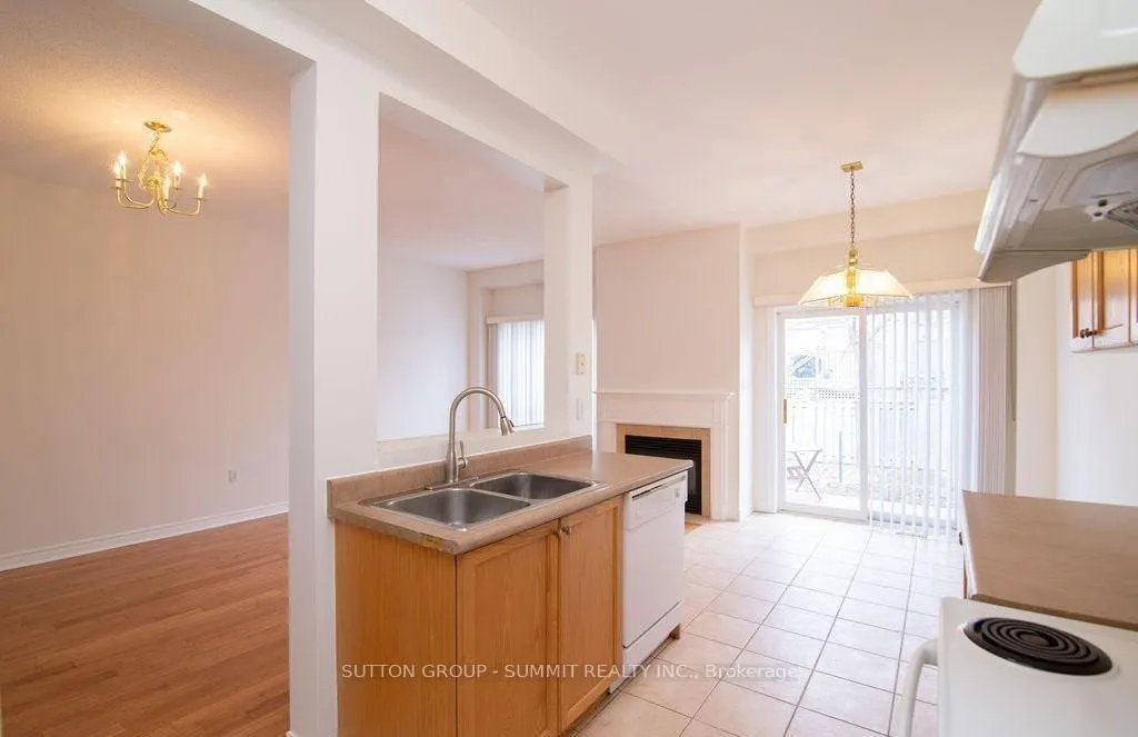Photo 9 of Unit 10, 2229 Walker'S Line, Burlington, Rose — HOMEH