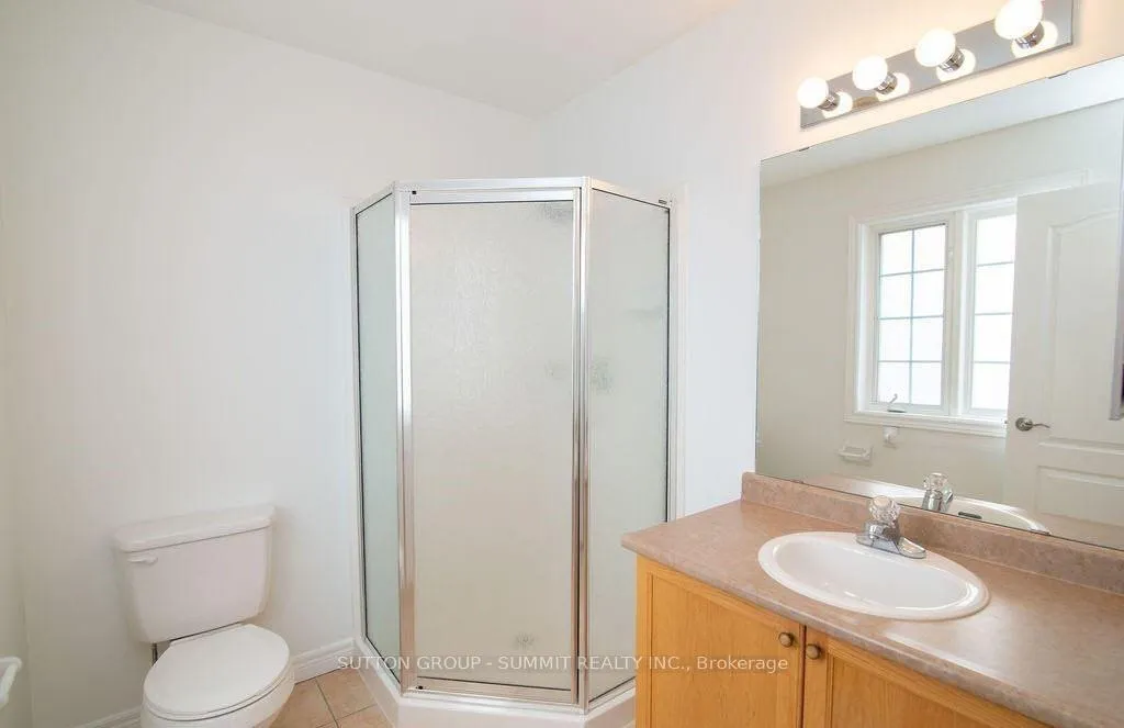 Photo 15 of Unit 10, 2229 Walker'S Line, Burlington, Rose — HOMEH