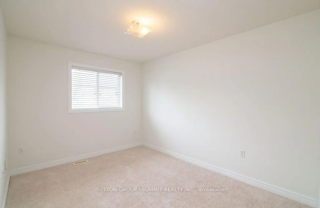 Photo 24 of Unit 10, 2229 Walker'S Line, Burlington, Rose — HOMEH