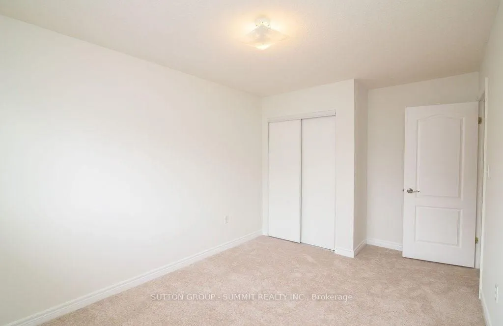 Photo 27 of Unit 10, 2229 Walker'S Line, Burlington, Rose — HOMEH