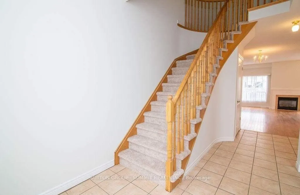 Photo 32 of Unit 10, 2229 Walker'S Line, Burlington, Rose — HOMEH