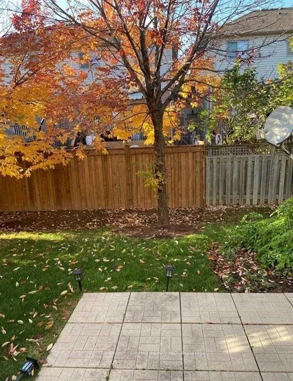 Photo 37 of Unit 10, 2229 Walker'S Line, Burlington, Rose — HOMEH