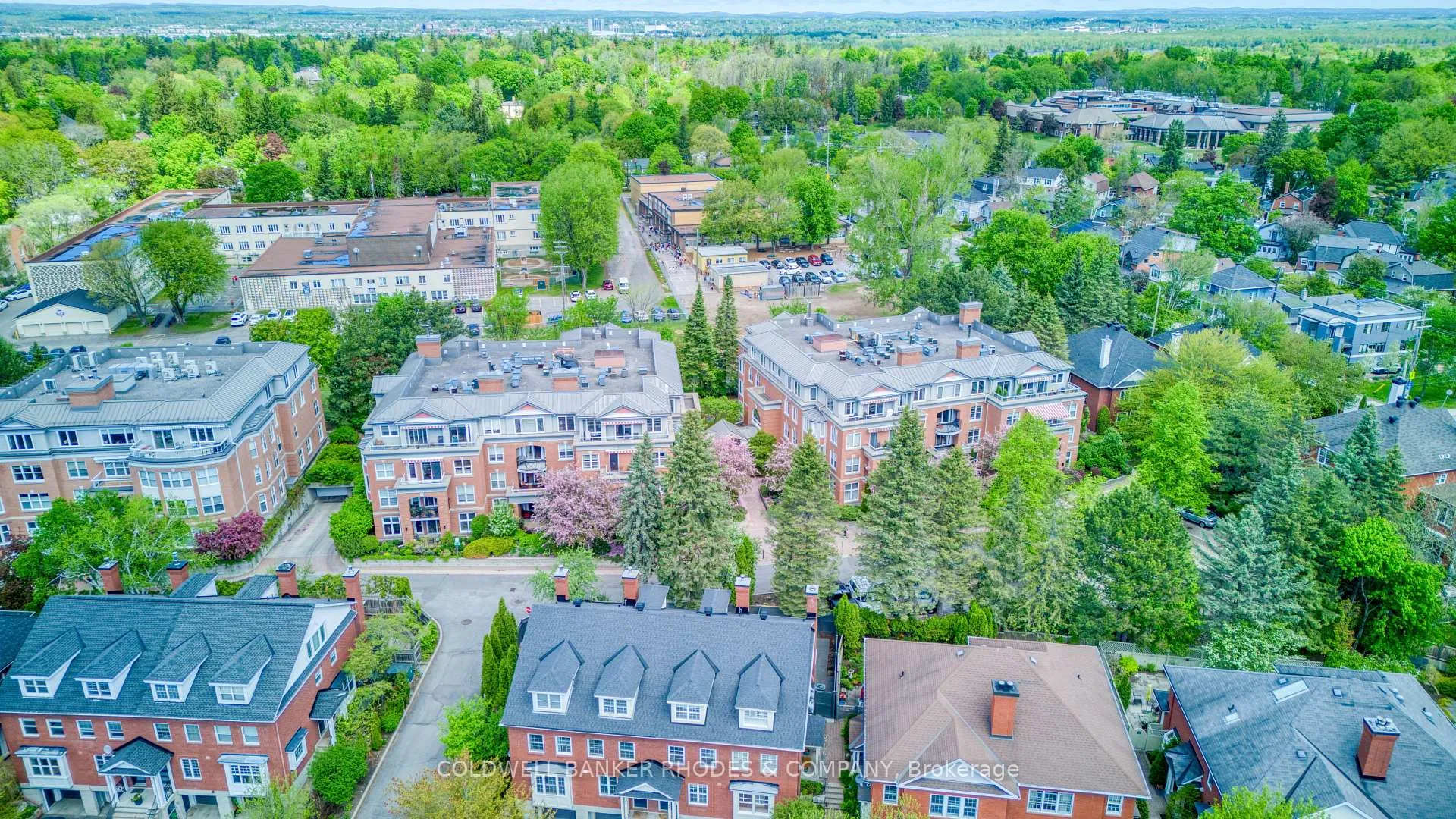 Photo 32 of Unit 102, 21 Durham Private, Ottawa, Lindenlea — HOMEH