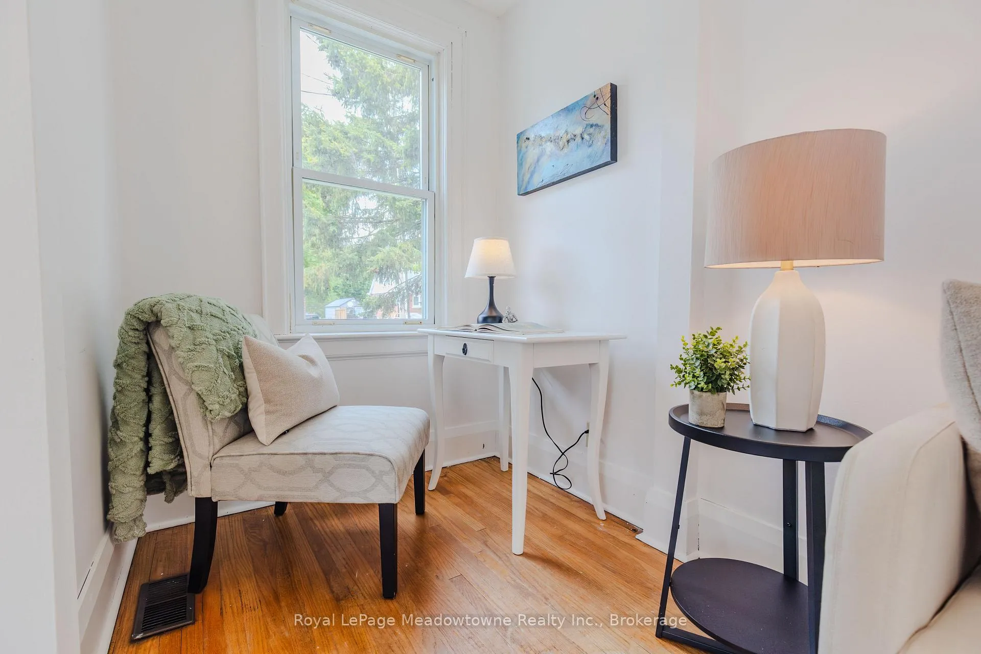 Photo 6 of 21 Elgin Street N, Cambridge, East Galt — HOMEH