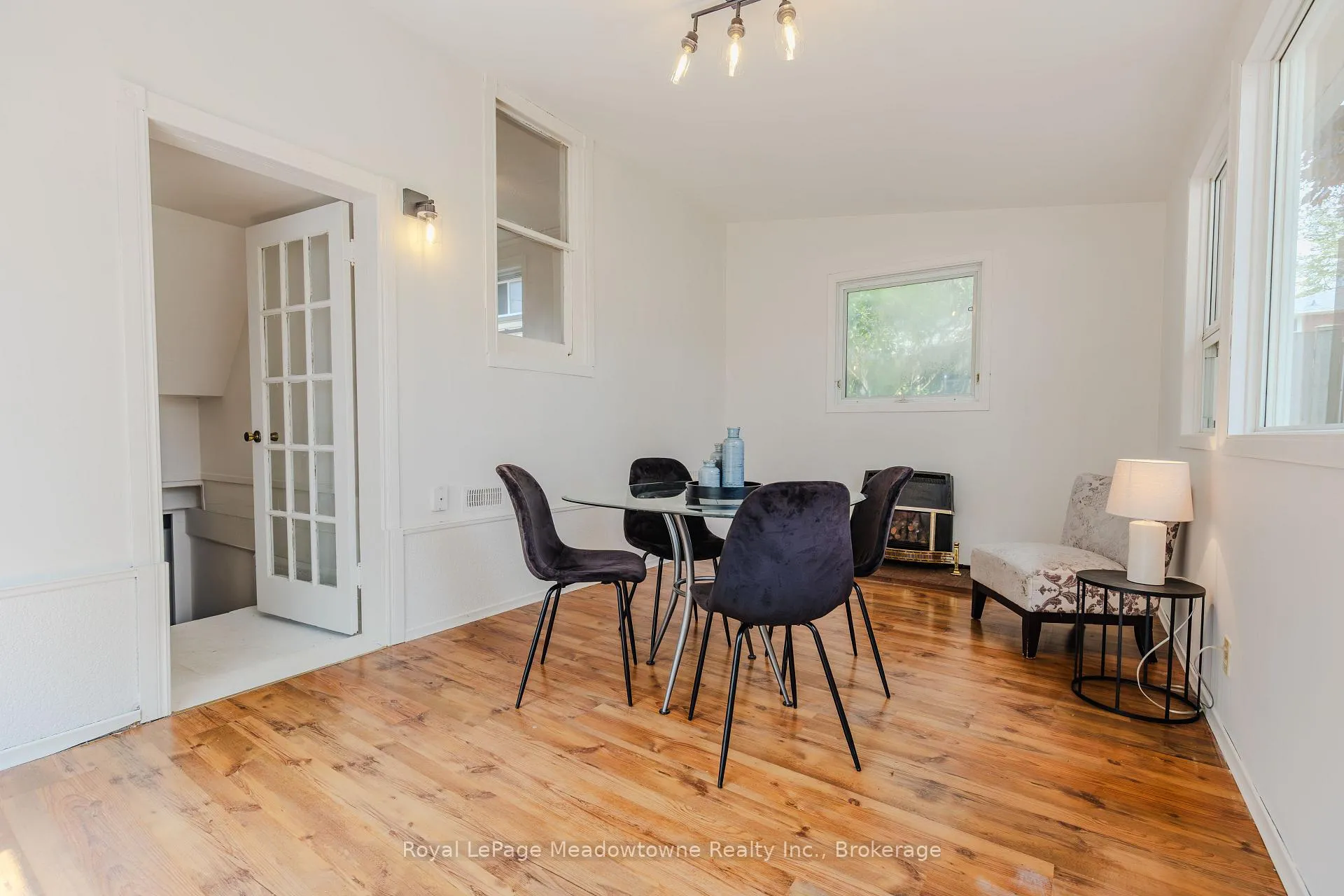 Photo 16 of 21 Elgin Street N, Cambridge, East Galt — HOMEH